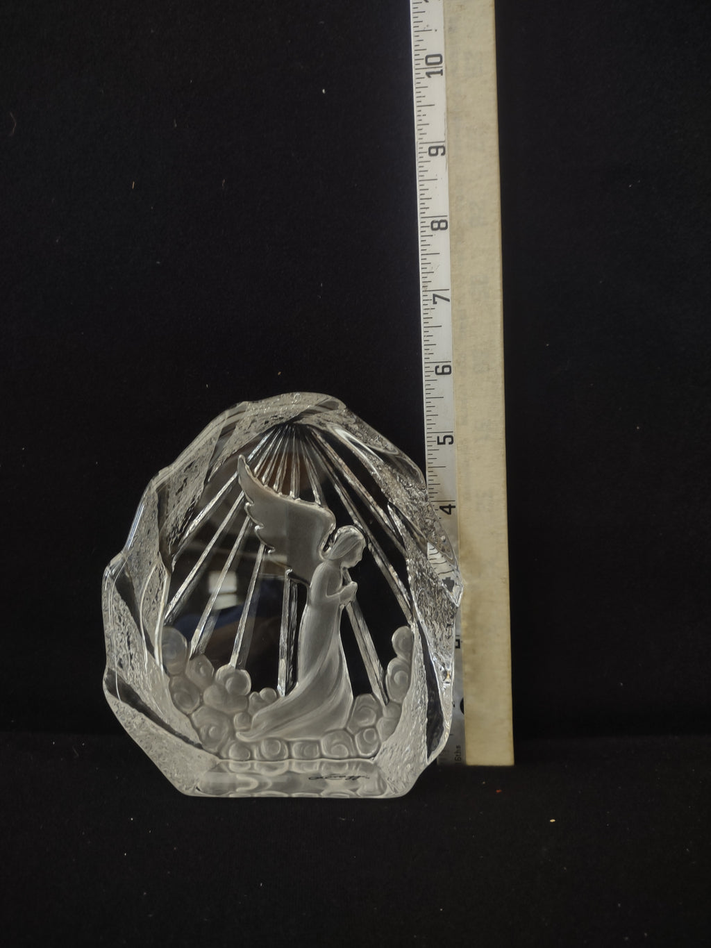 Lavaggi Glass Prism Angel Paperweight Figurine (Lot 3579)