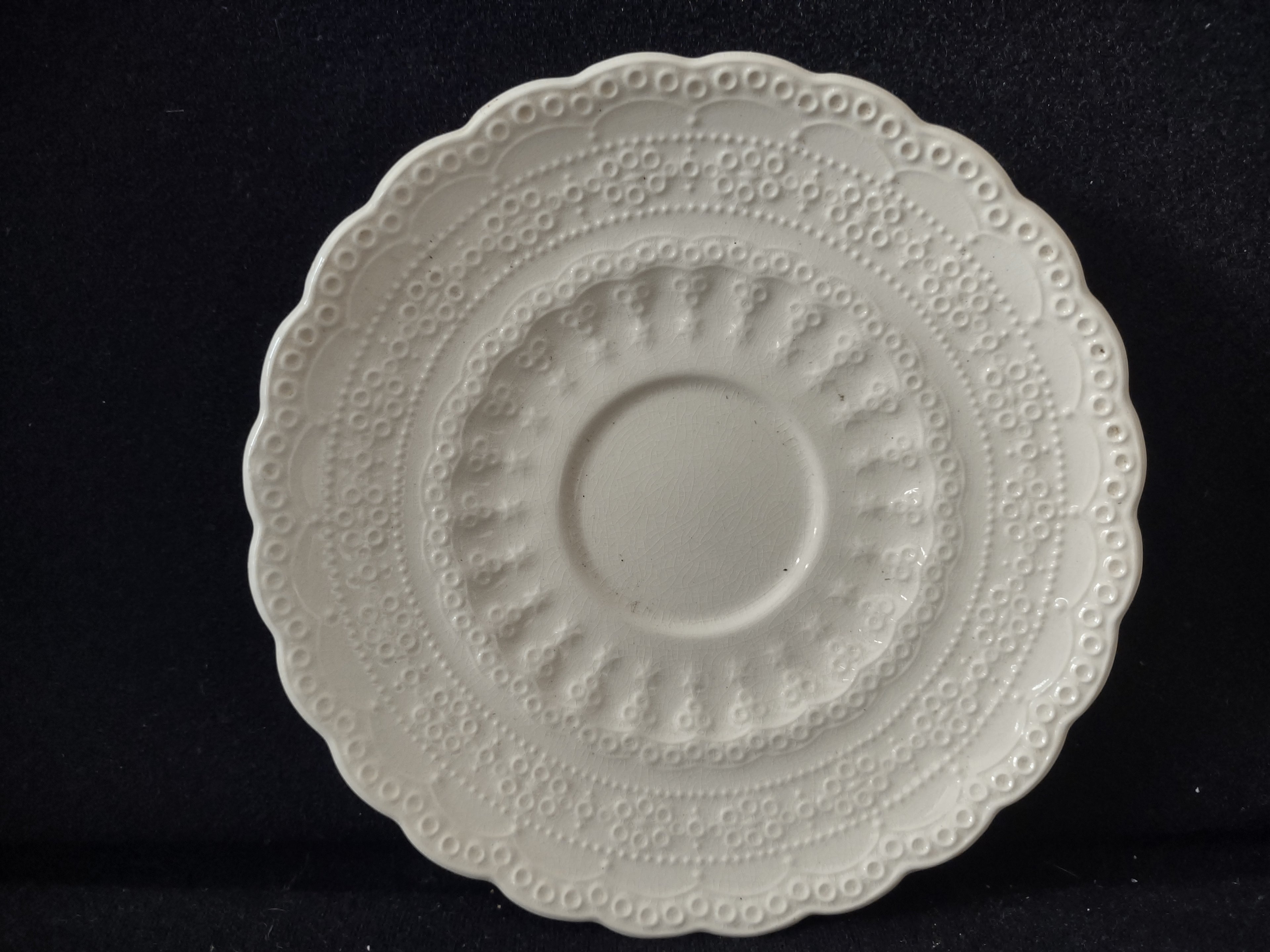 Vintage Spode's Jewel Embossed Cream Saucer Scalloped Edge Cottagecore [5858]