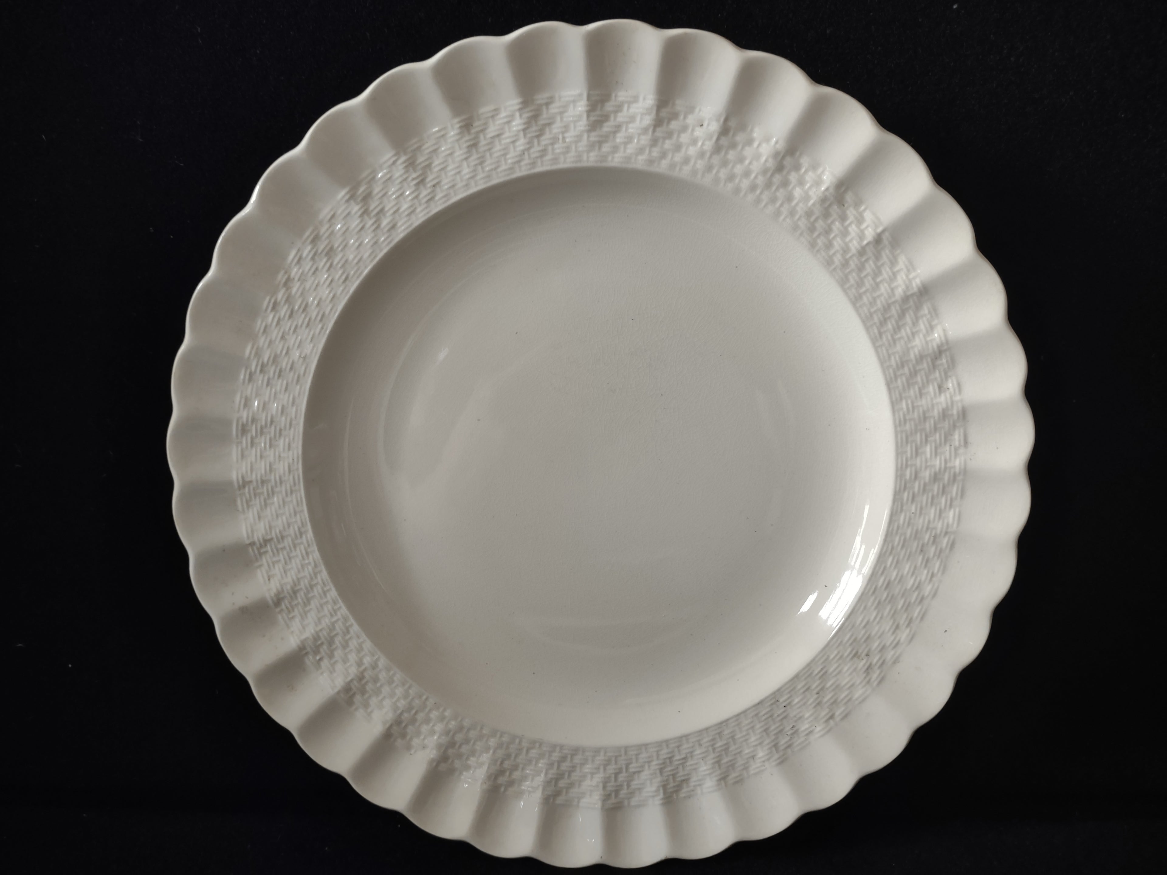 Vintage Copeland Spode Chelsea Wicker Dinner Plate x 2 Cottagecore [5863]