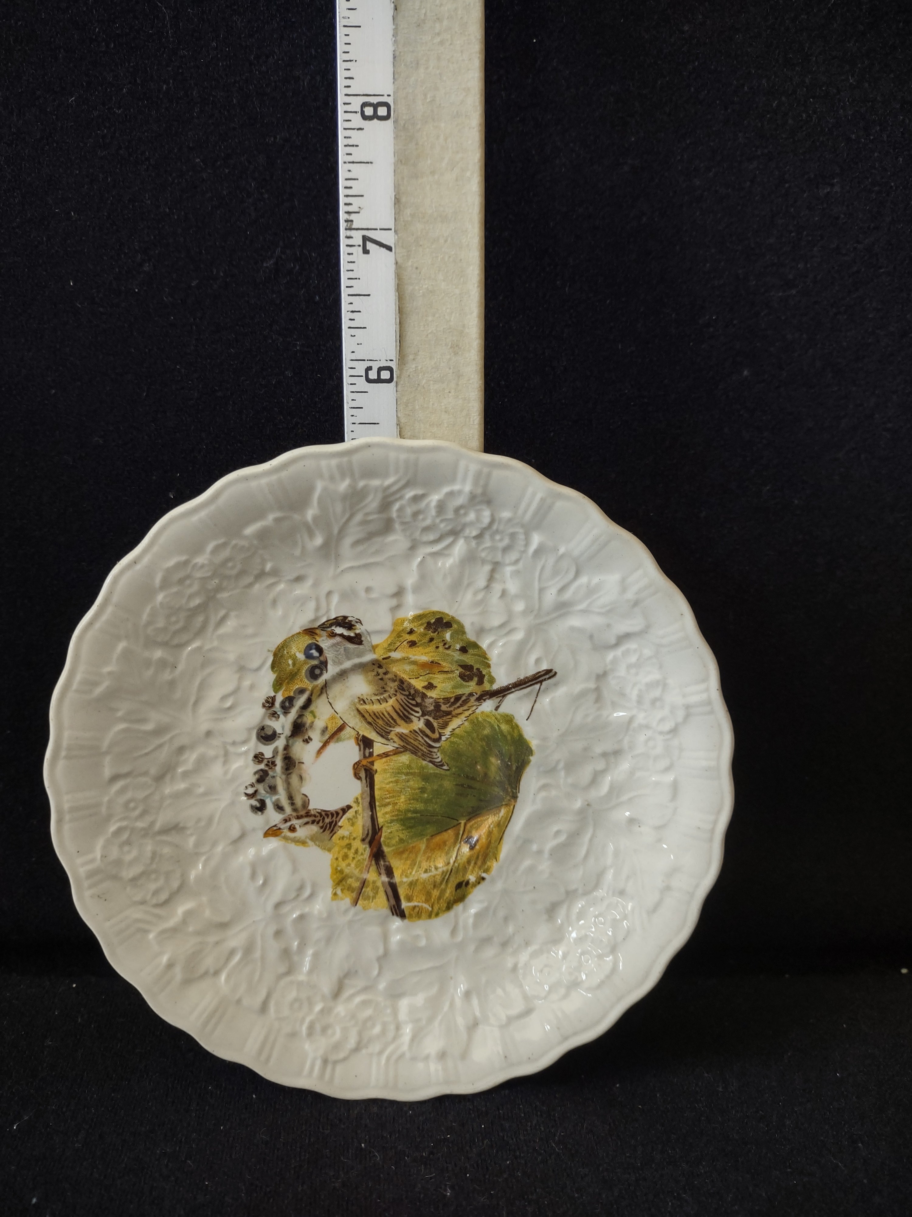 Vintage Embossed Floral Sparrow Cup Saucer Meakin England Cottagecore [5872]