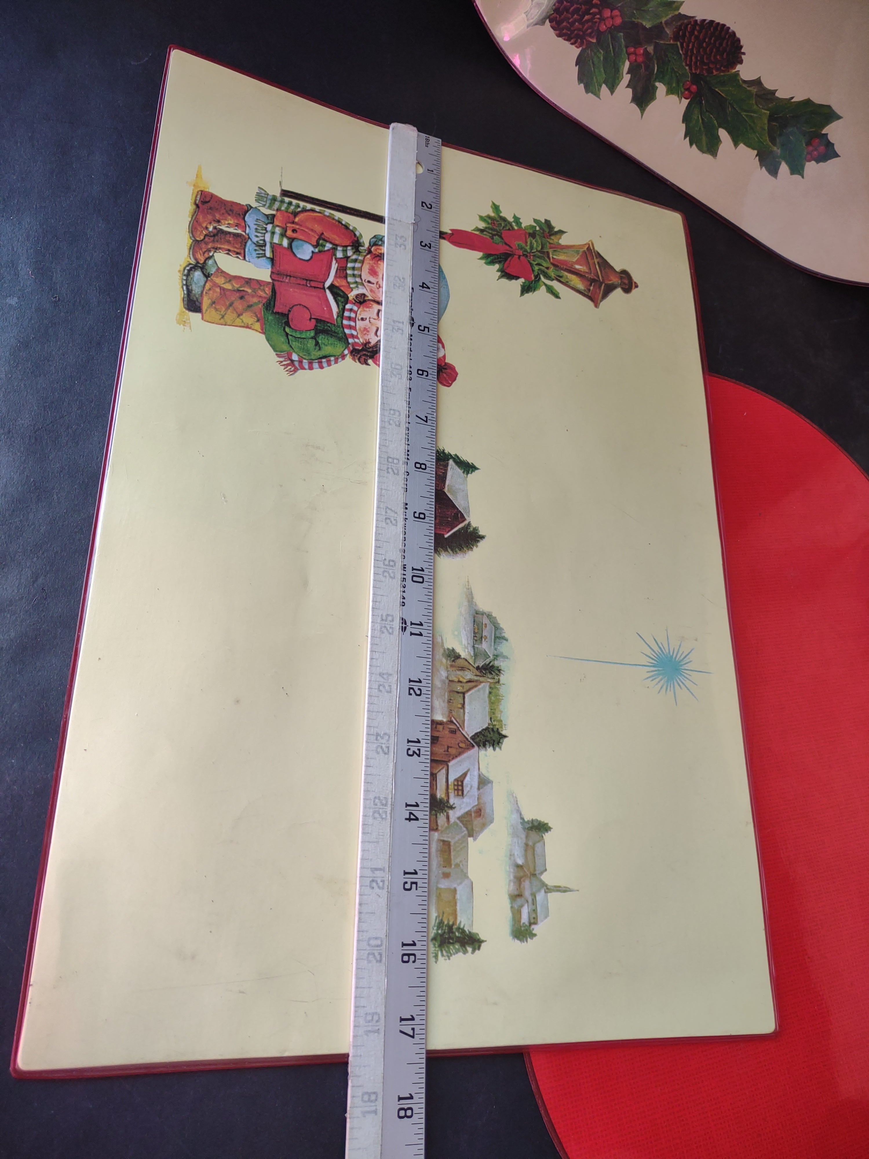 Vintage Christmas Placemats Plastic Double Sided Carolers Holly Nostalgic [1643]