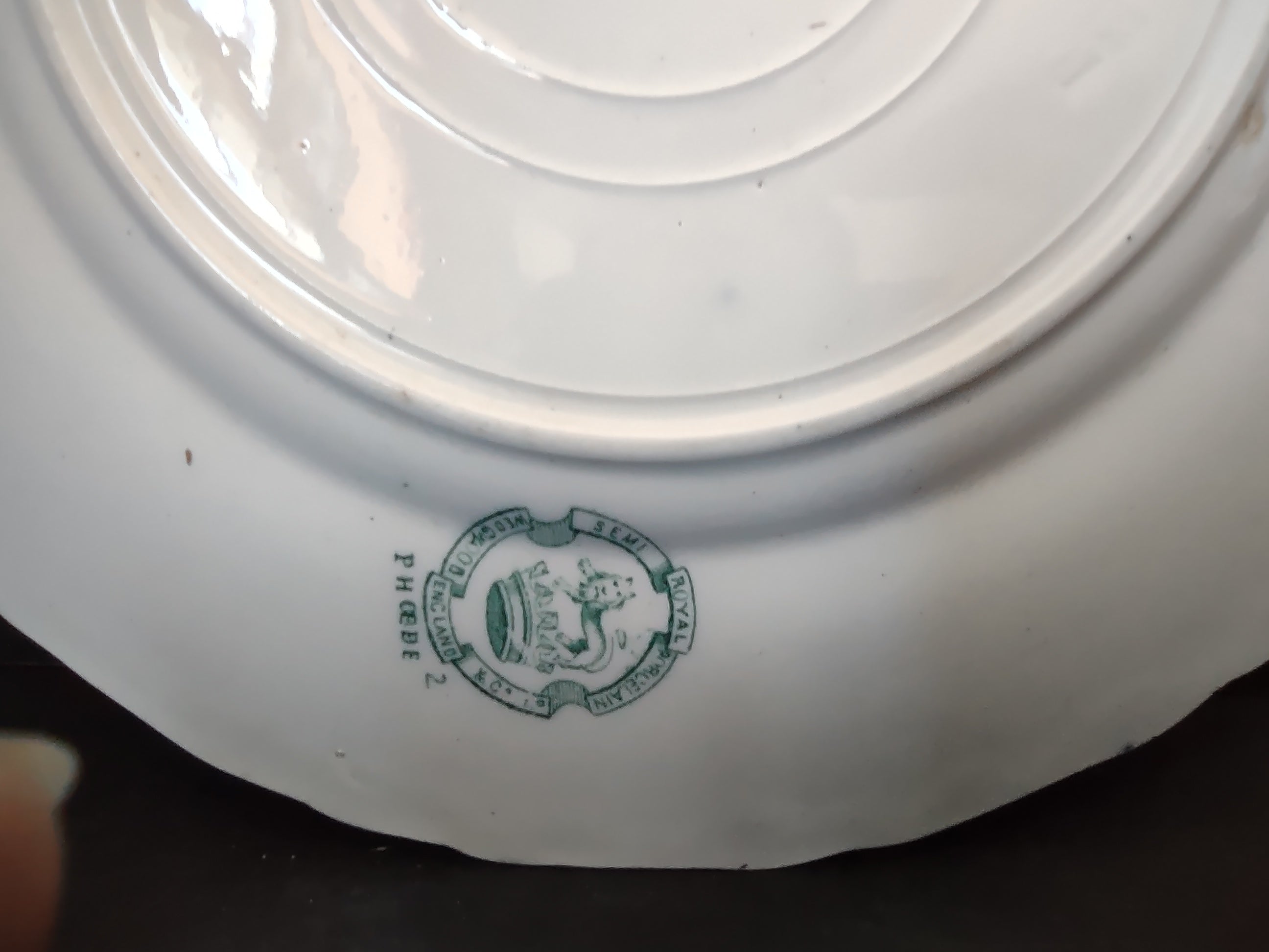 Vintage Green Transferware Dinner Plate Floral Scrollwork Gold Gilt [5901]