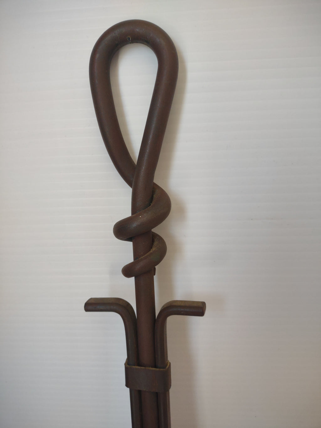 Vintage Wrought Iron Fireplace Tongs Loop Knot Handle Splayed Feet [6254]