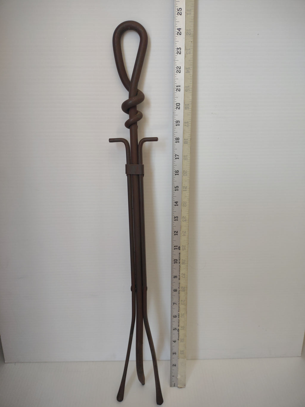 Vintage Wrought Iron Fireplace Tongs Loop Knot Handle Splayed Feet [6254]