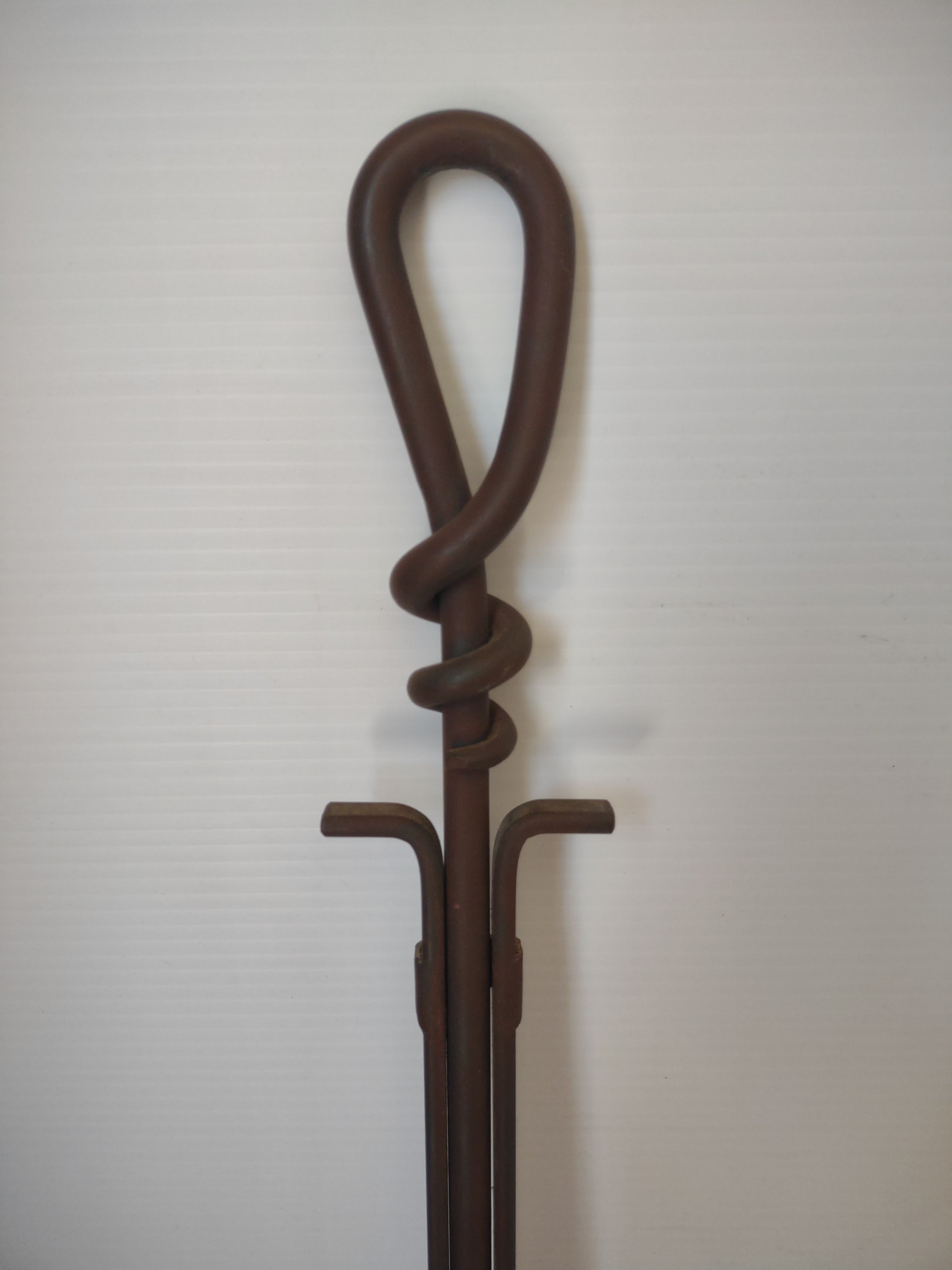 Vintage Wrought Iron Fireplace Tongs Loop Knot Handle Splayed Feet [6254]