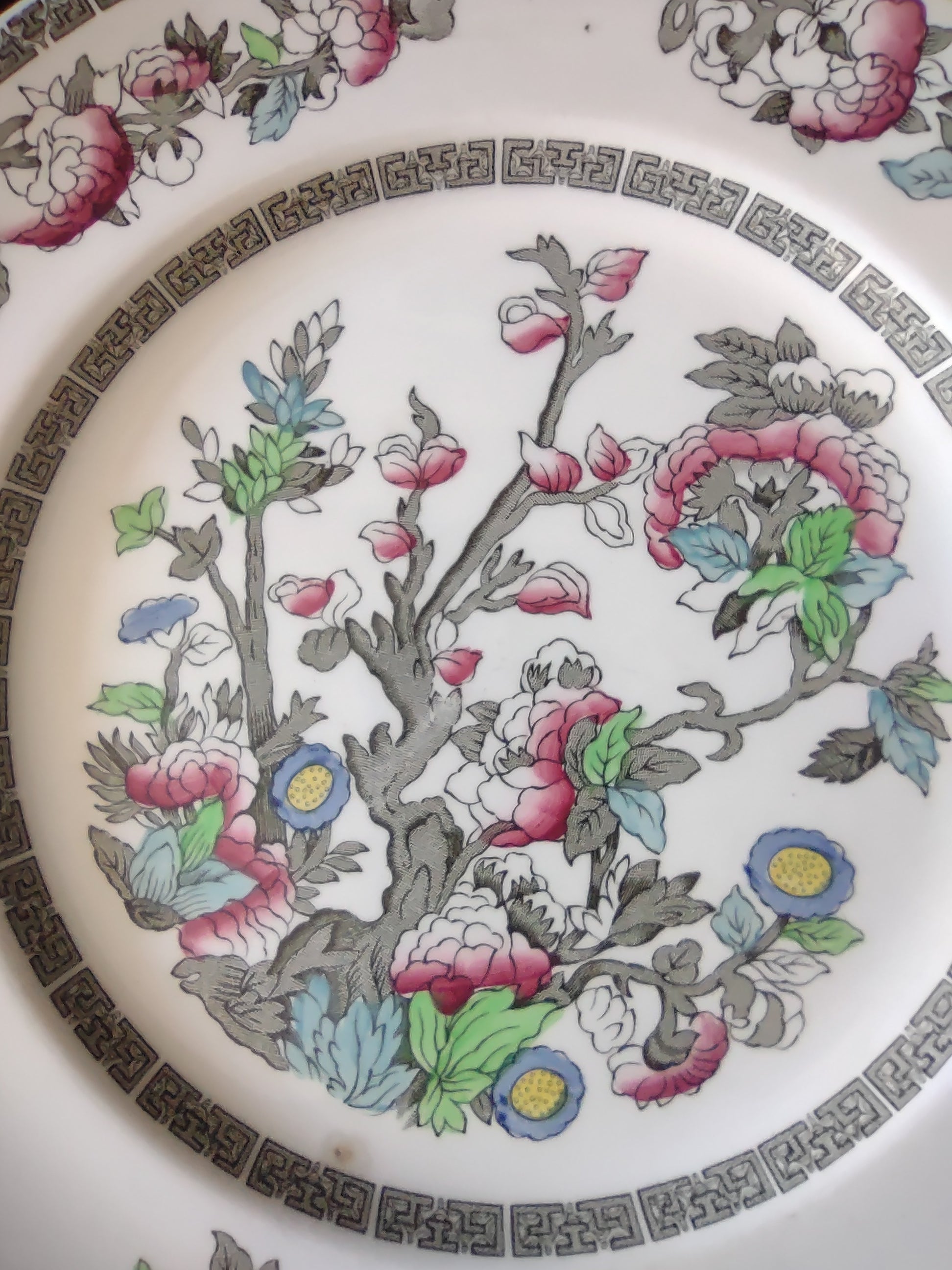 Vintage Johnson Brothers Indian Tree Dinner Plate England Cottagecore [5893]