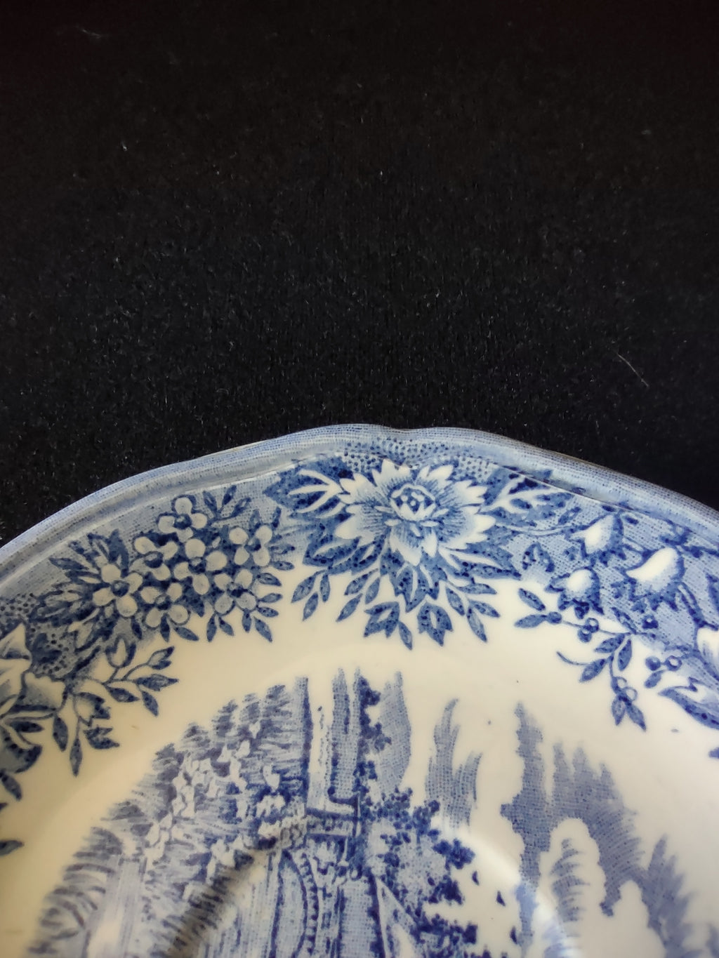 Vintage Salem China English Village Olde Staffordshire Ironstone Saucer [5934]