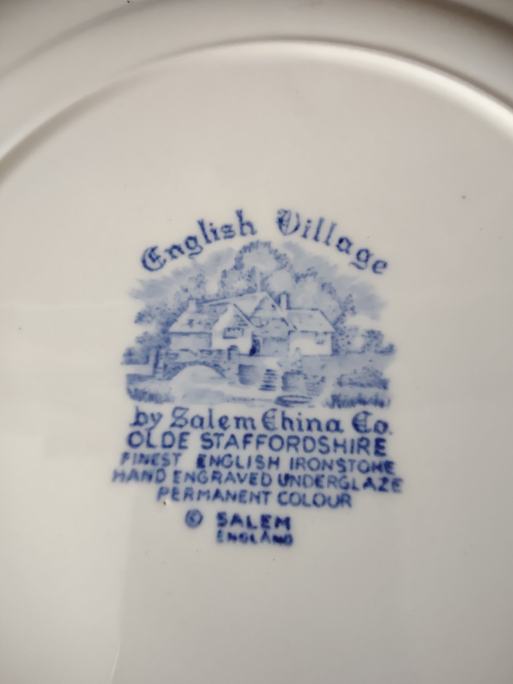 Vintage Salem China English Village Ironstone Dinner Plate Cottagecore [5935]