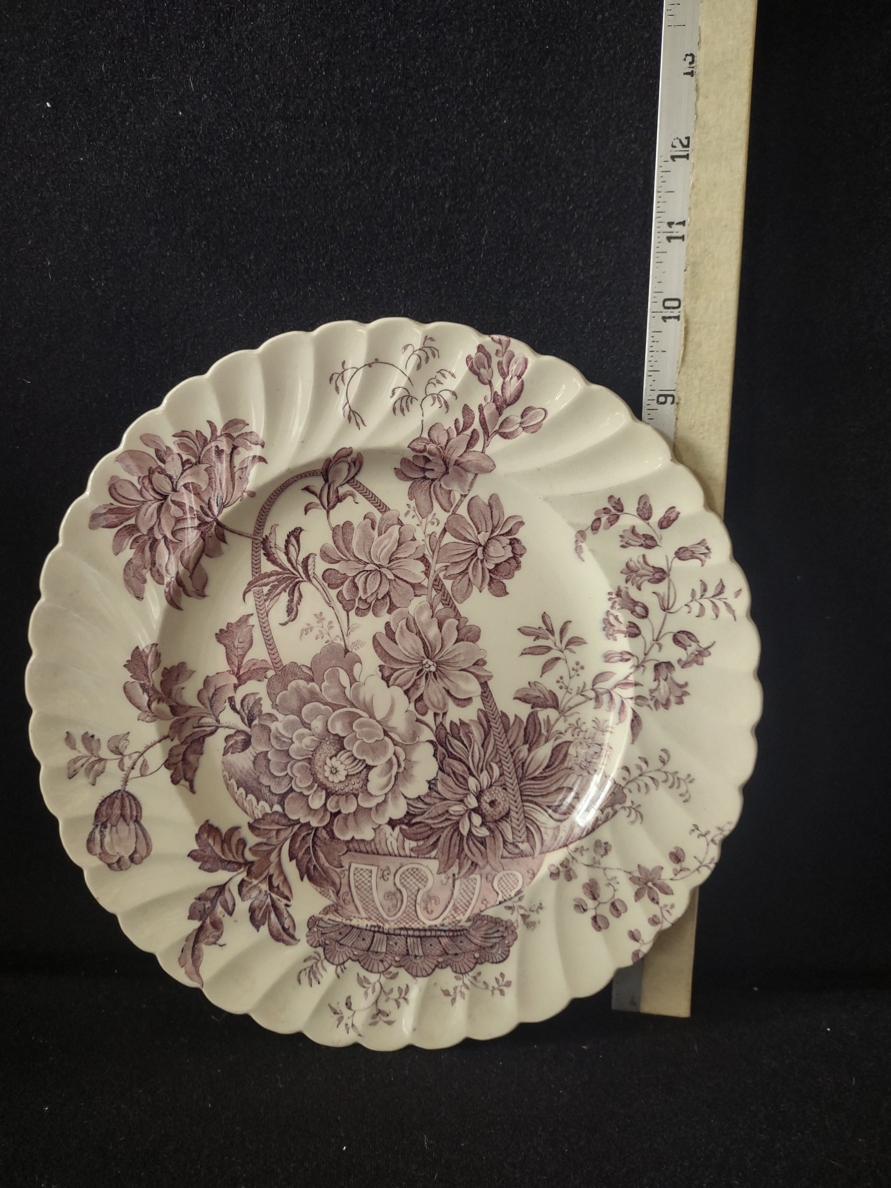 Vintage Royal Staffordshire Charlotte Dinner Plate Ironstone England [5957]