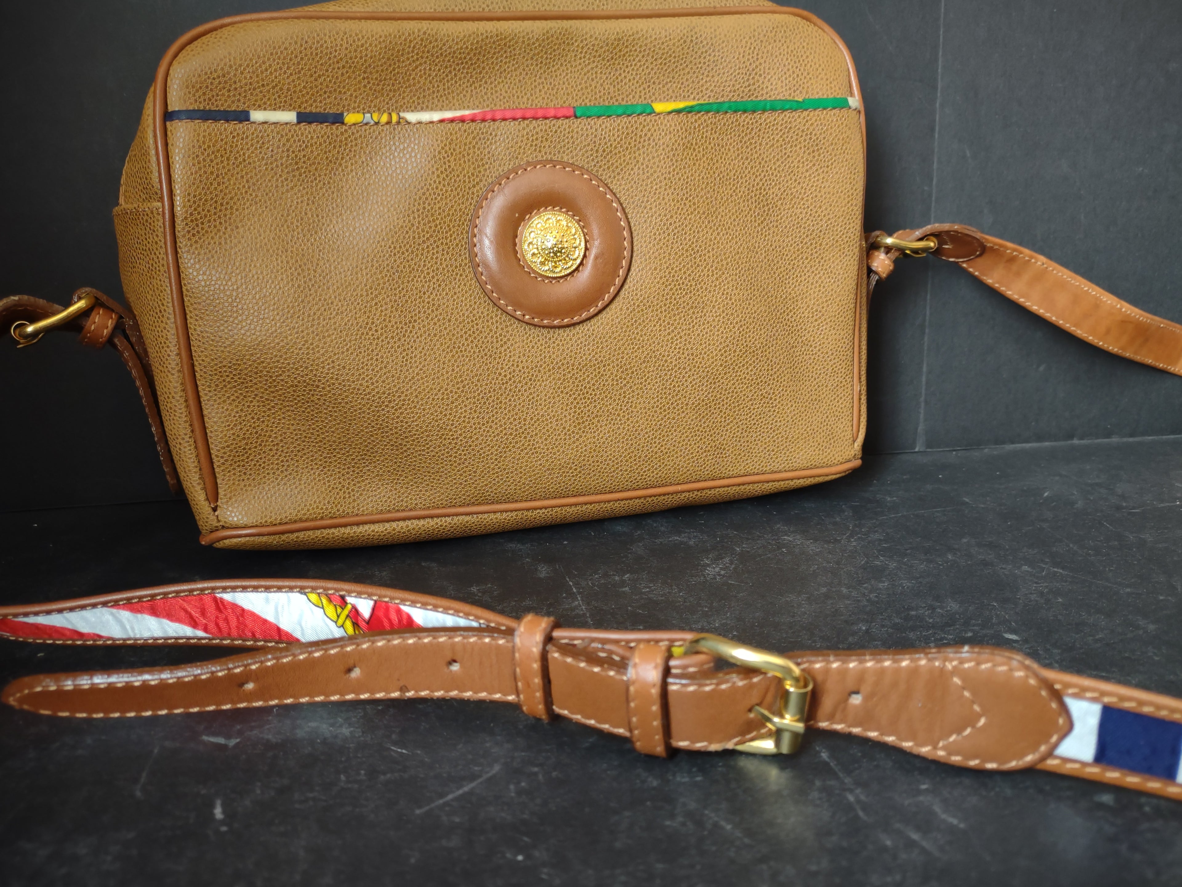 Vintage Lizette Brown Crossbody Shoulder Bag Gold Tone Hardware [4403]