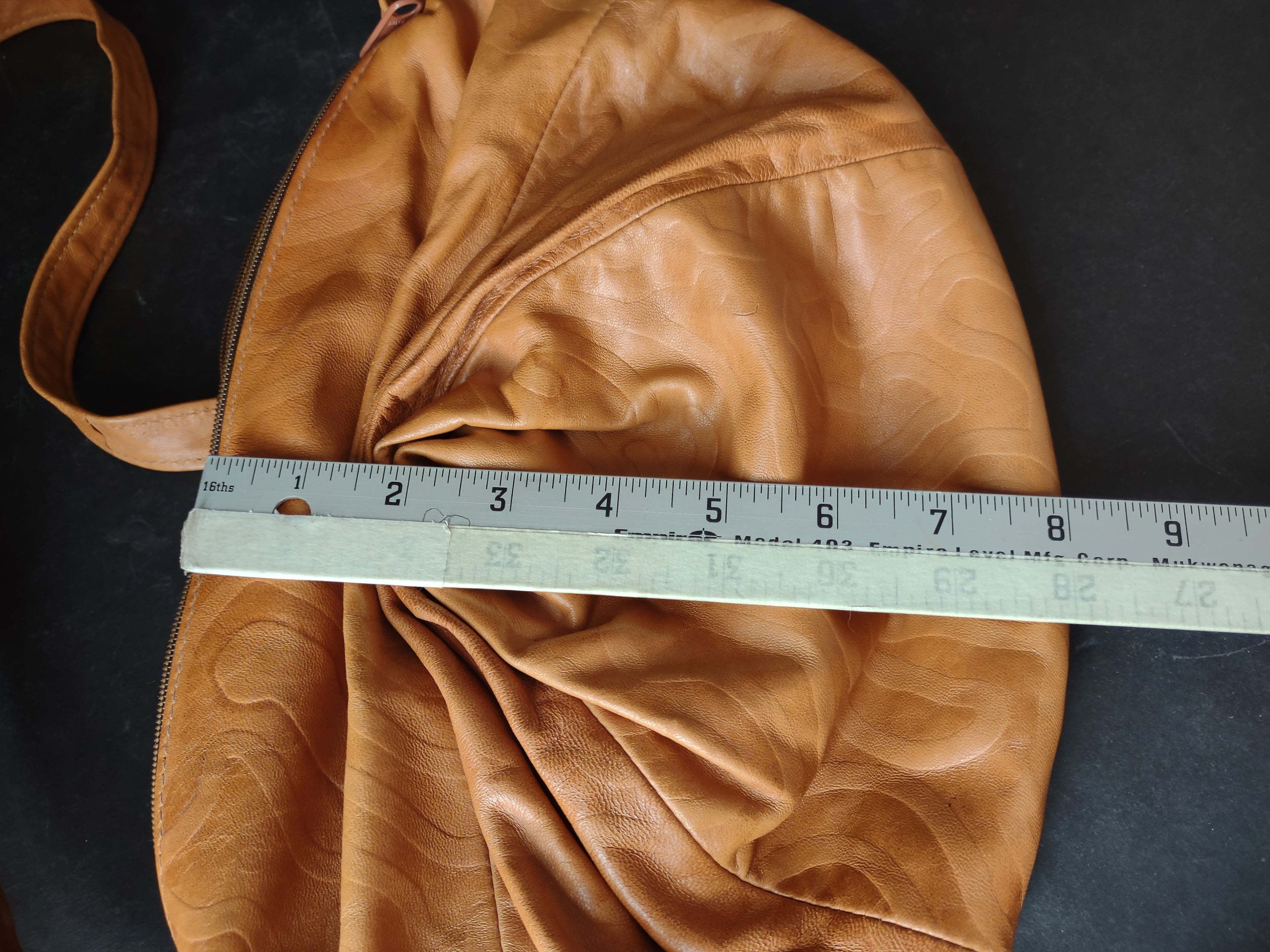 Vintage Saddle River Tan Bohemian Pleated Shoulder Bag Purse USA Made [4404]