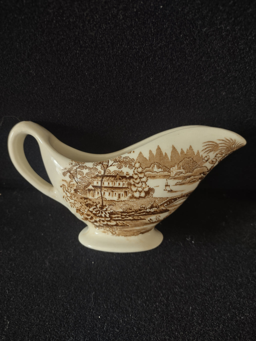 Vintage Tonquin Gravy Boat Underplate Staffordshire England Ironstone [5949]