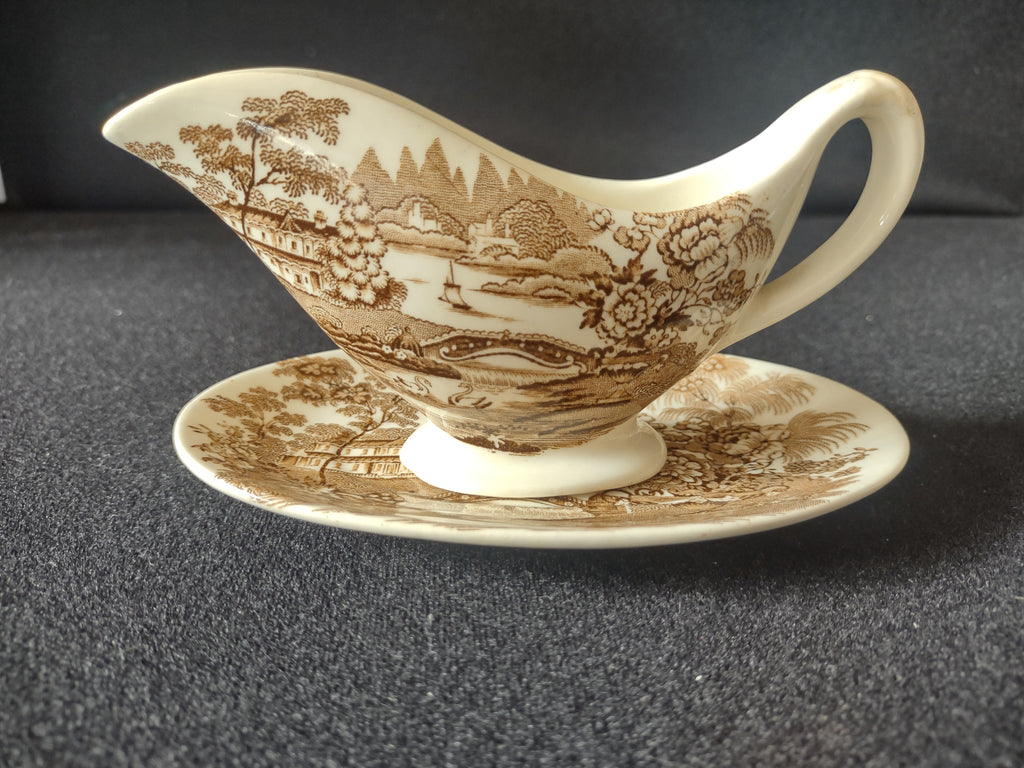 Vintage Tonquin Gravy Boat Underplate Staffordshire England Ironstone [5949]