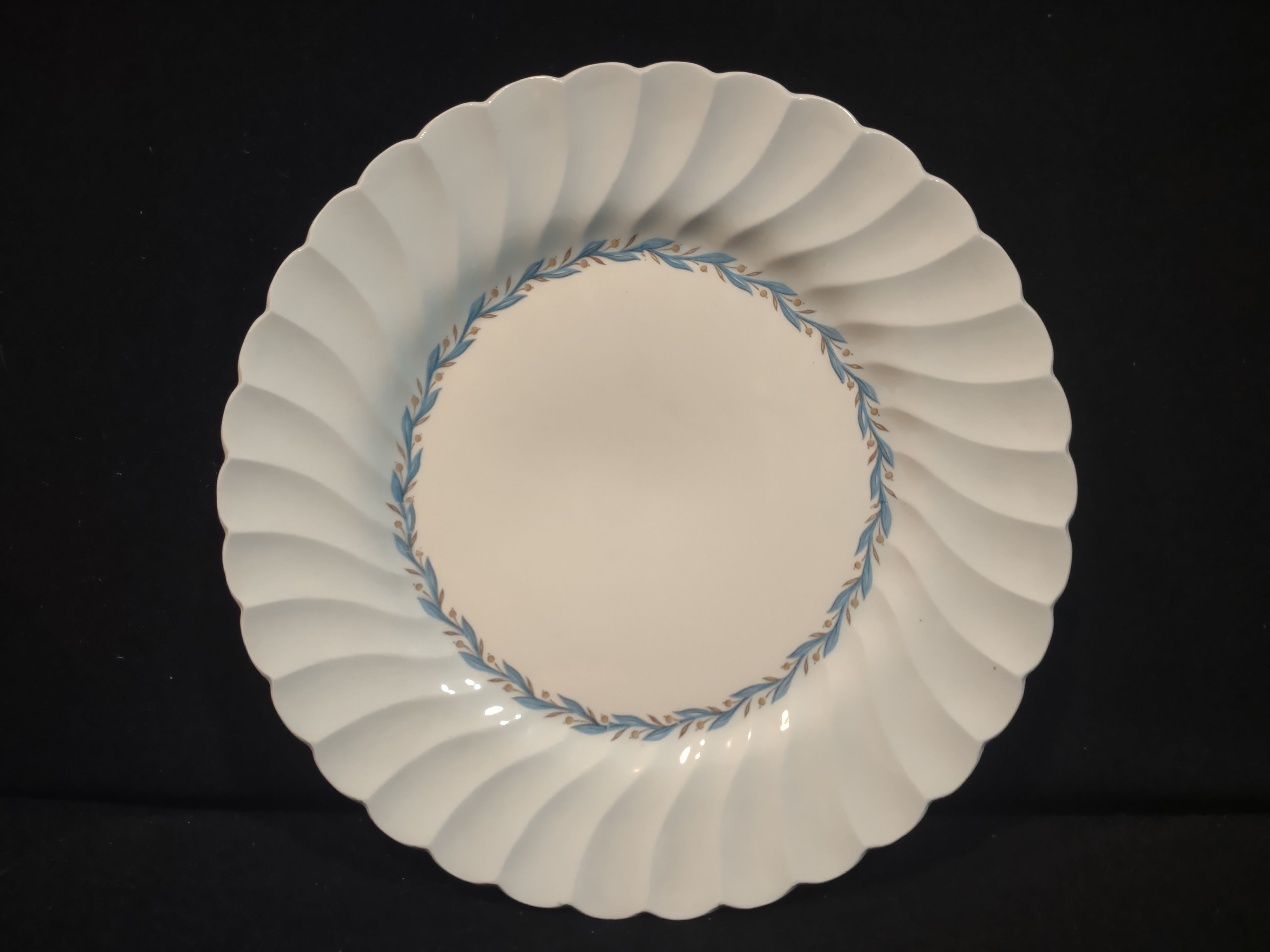 Vintage Myott Staffordshire Blue Laurel Swirl Dinner Plate England [5959]