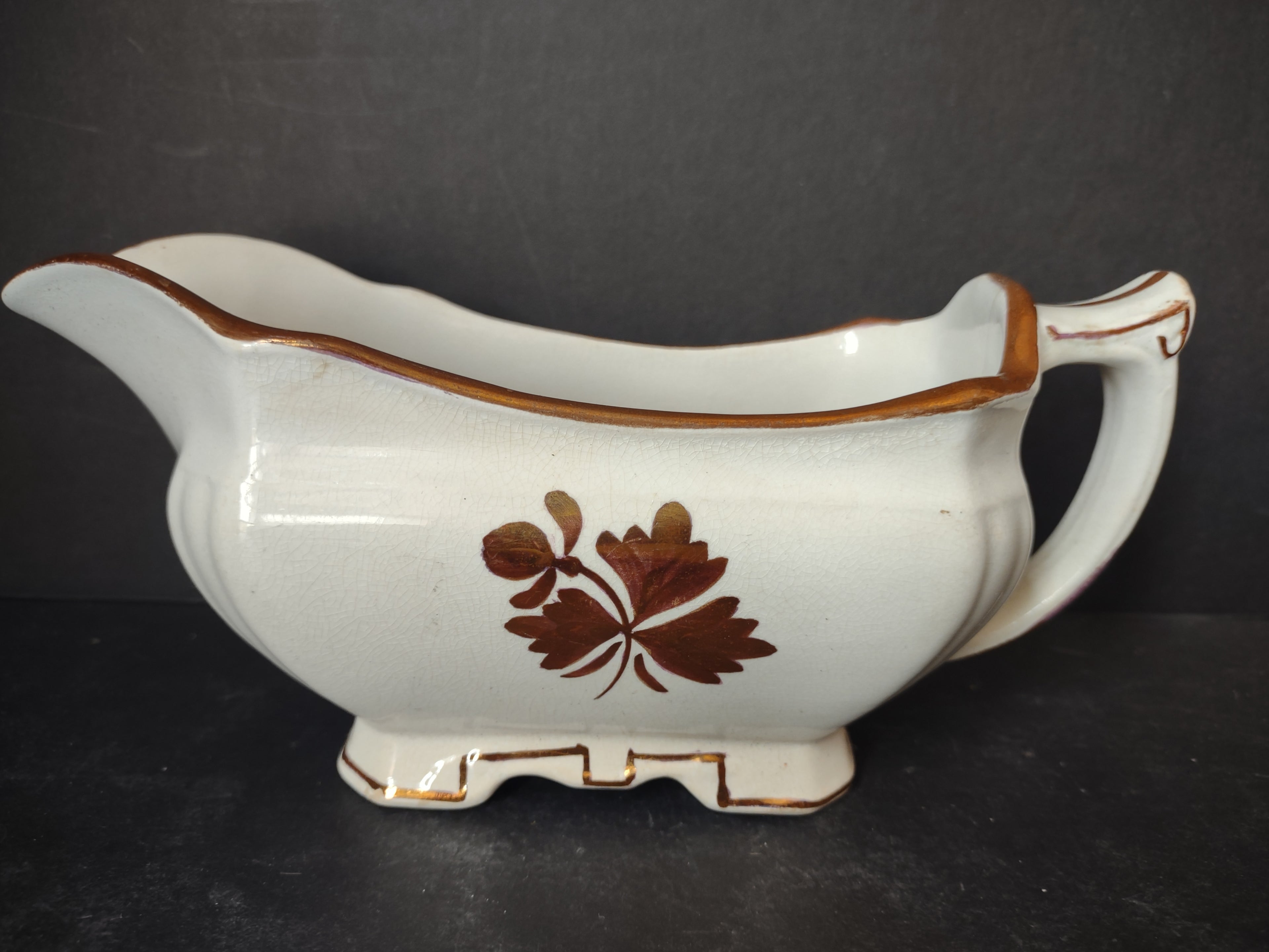 Vintage Meakin Royal Ironstone Tea Leaf Gravy Sauce Boat Brown Transferware [5963]