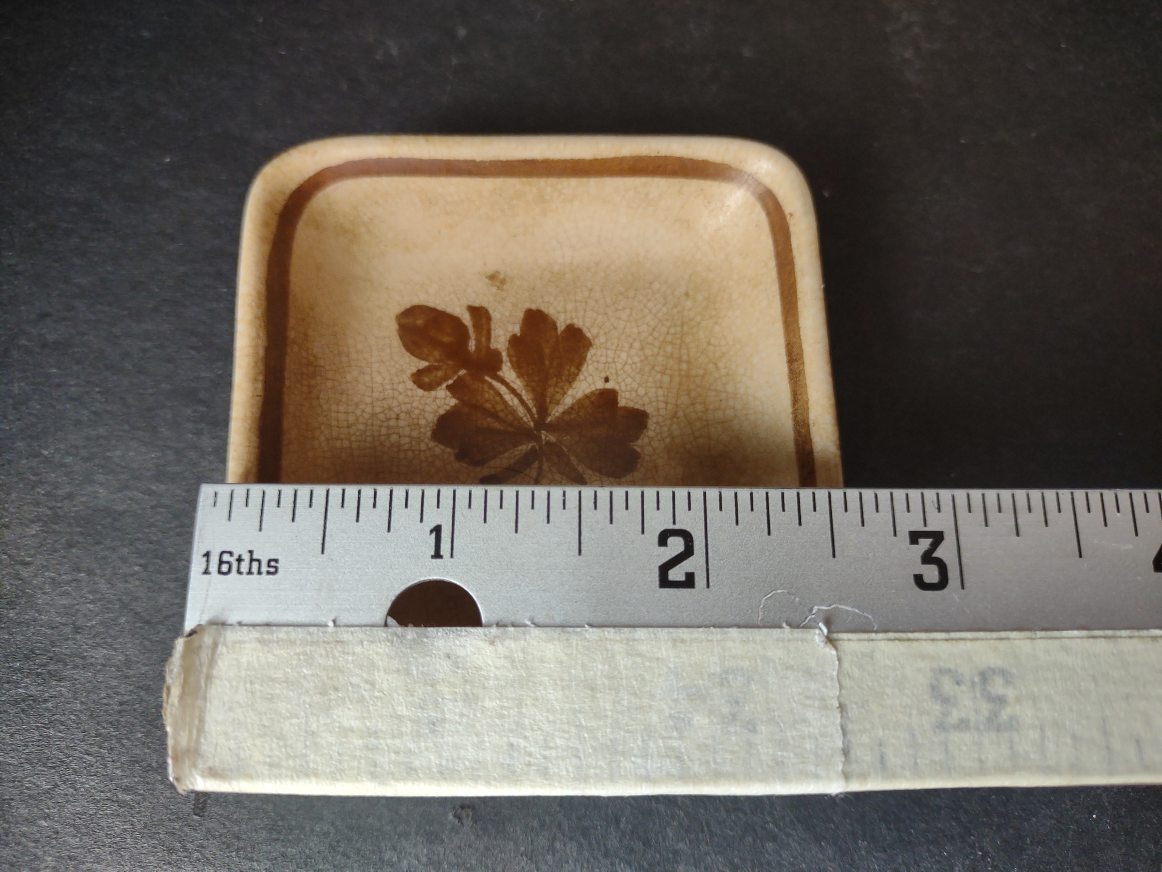 Vintage Meakin Royal Ironstone Butter Pat Heavy Crazing Brown Leaf England [5981]