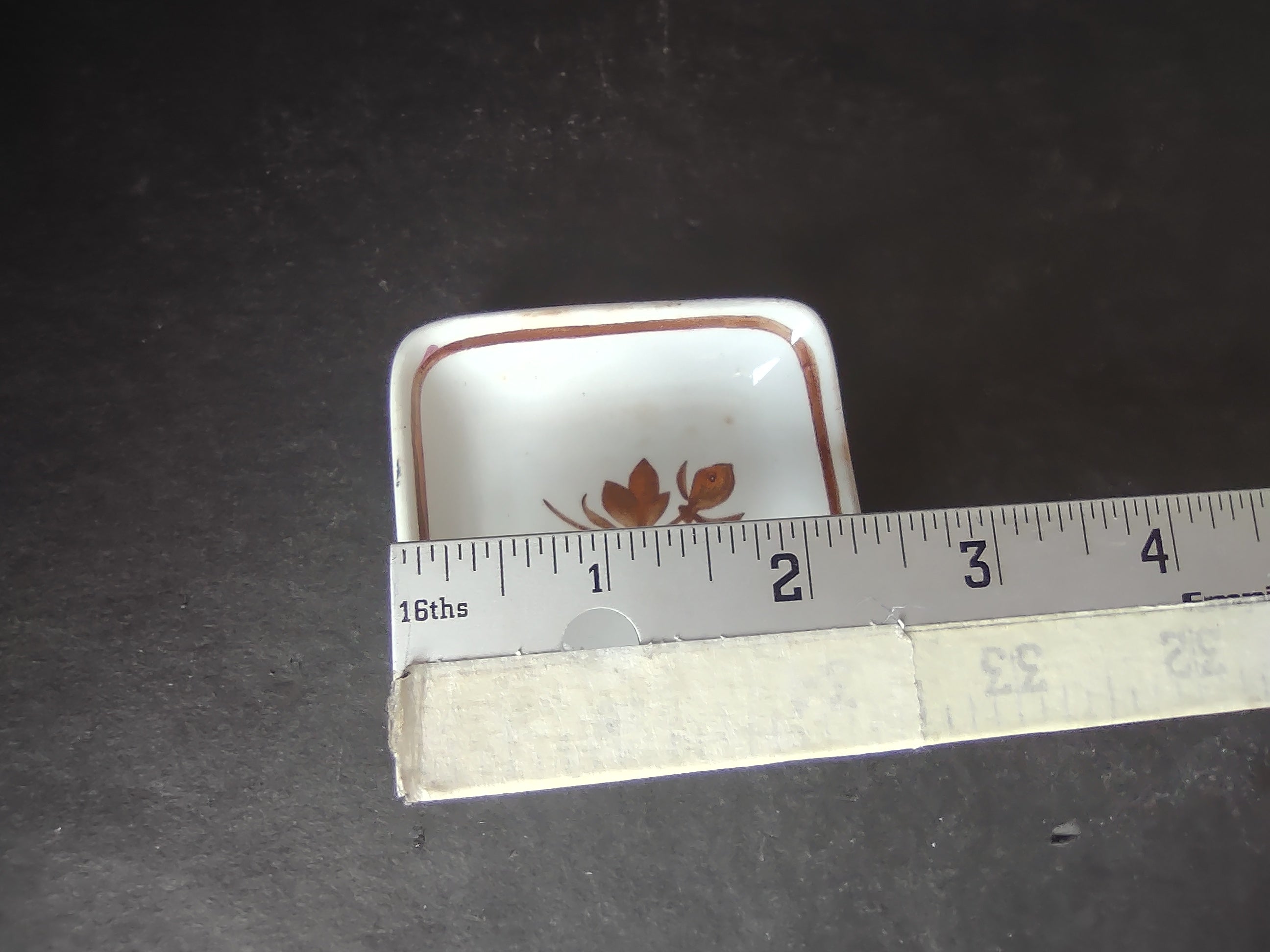 Vintage Alfred Meakin Royal Ironstone Butter Pat Brown Leaf England [5984]