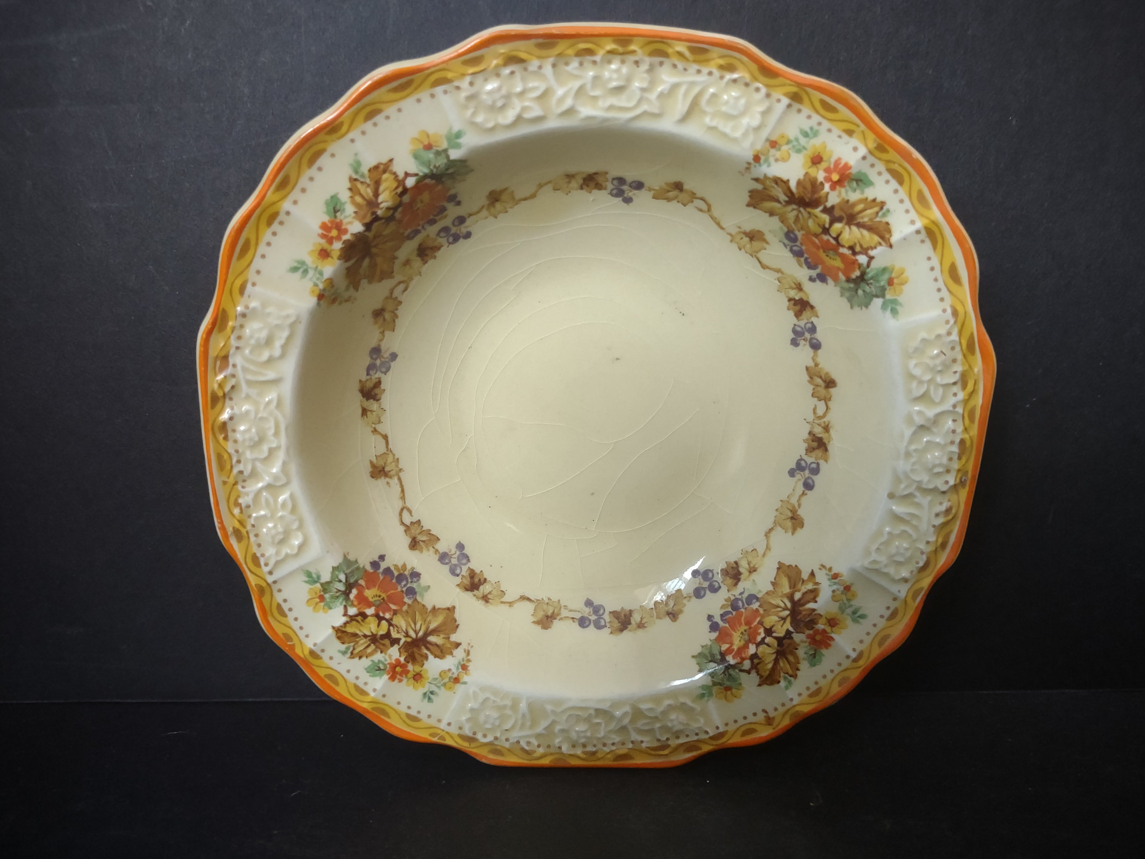 Vintage Myott Staffordshire Autumn Harvest Berry Bowl Scalloped England [5999]