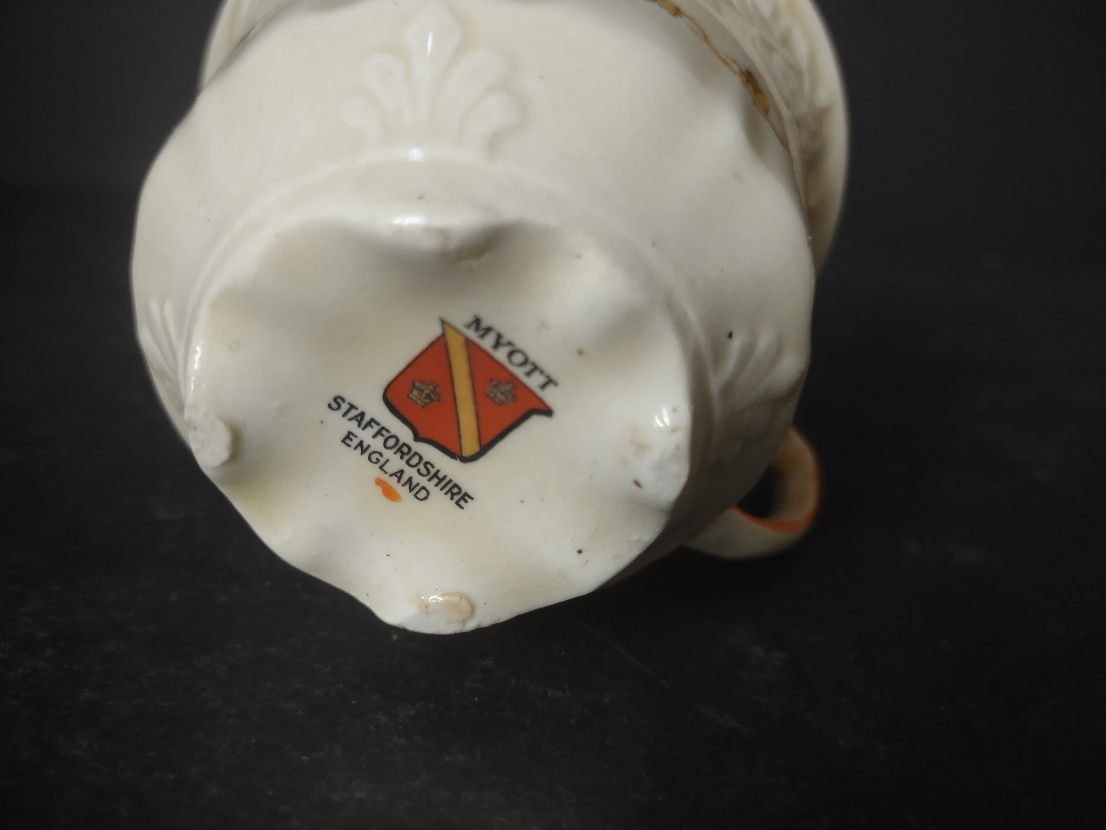 Vintage Myott Staffordshire Embossed Fruit Floral Teacup Harvest Pattern [6001]