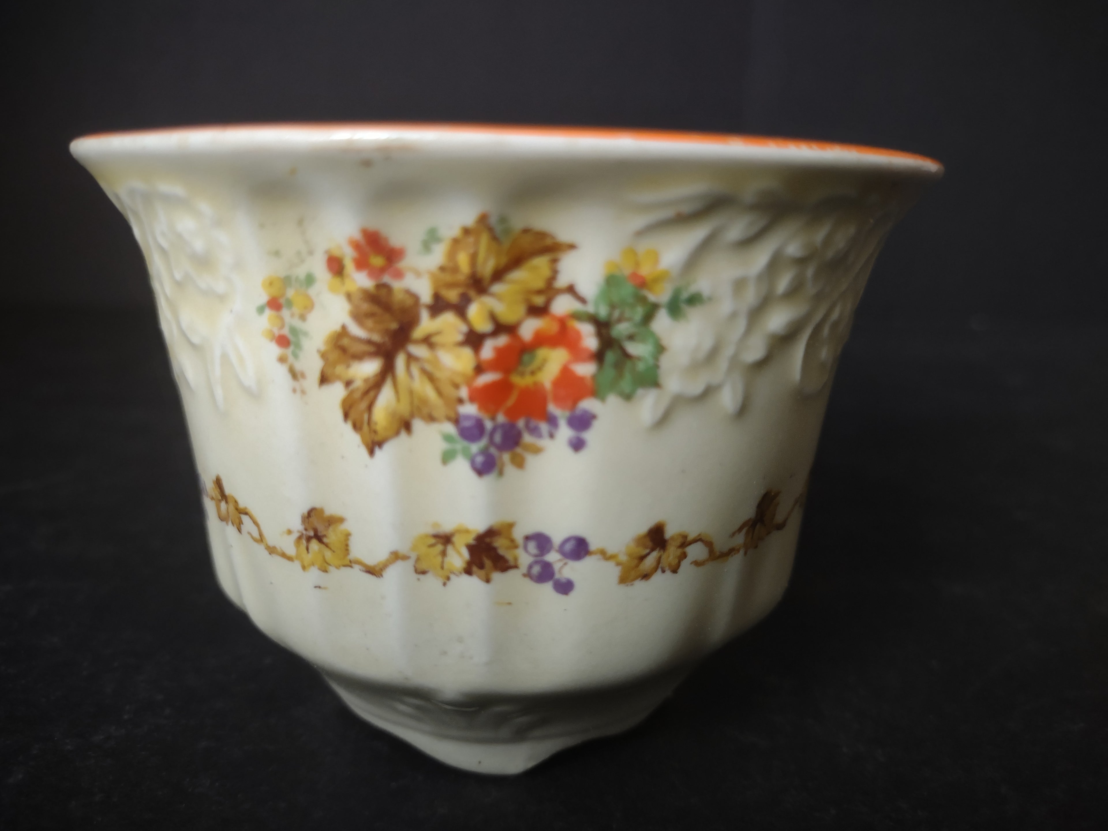 Vintage Myott Staffordshire Embossed Fruit Floral Teacup Harvest Pattern [6001]