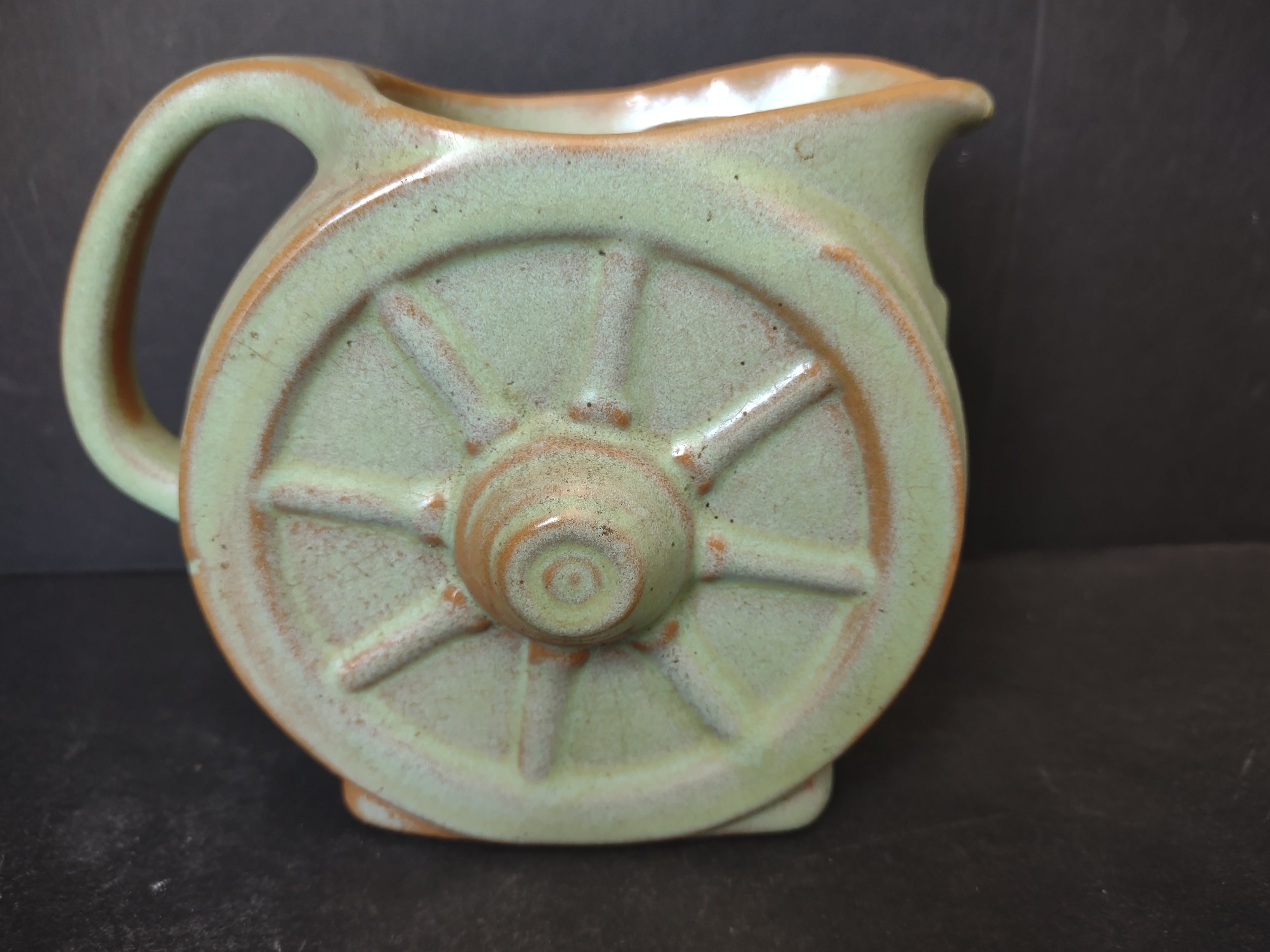Vintage Frankoma Pottery Wagon Wheel Pitcher Prairie Green Ada Clay USA [6044]