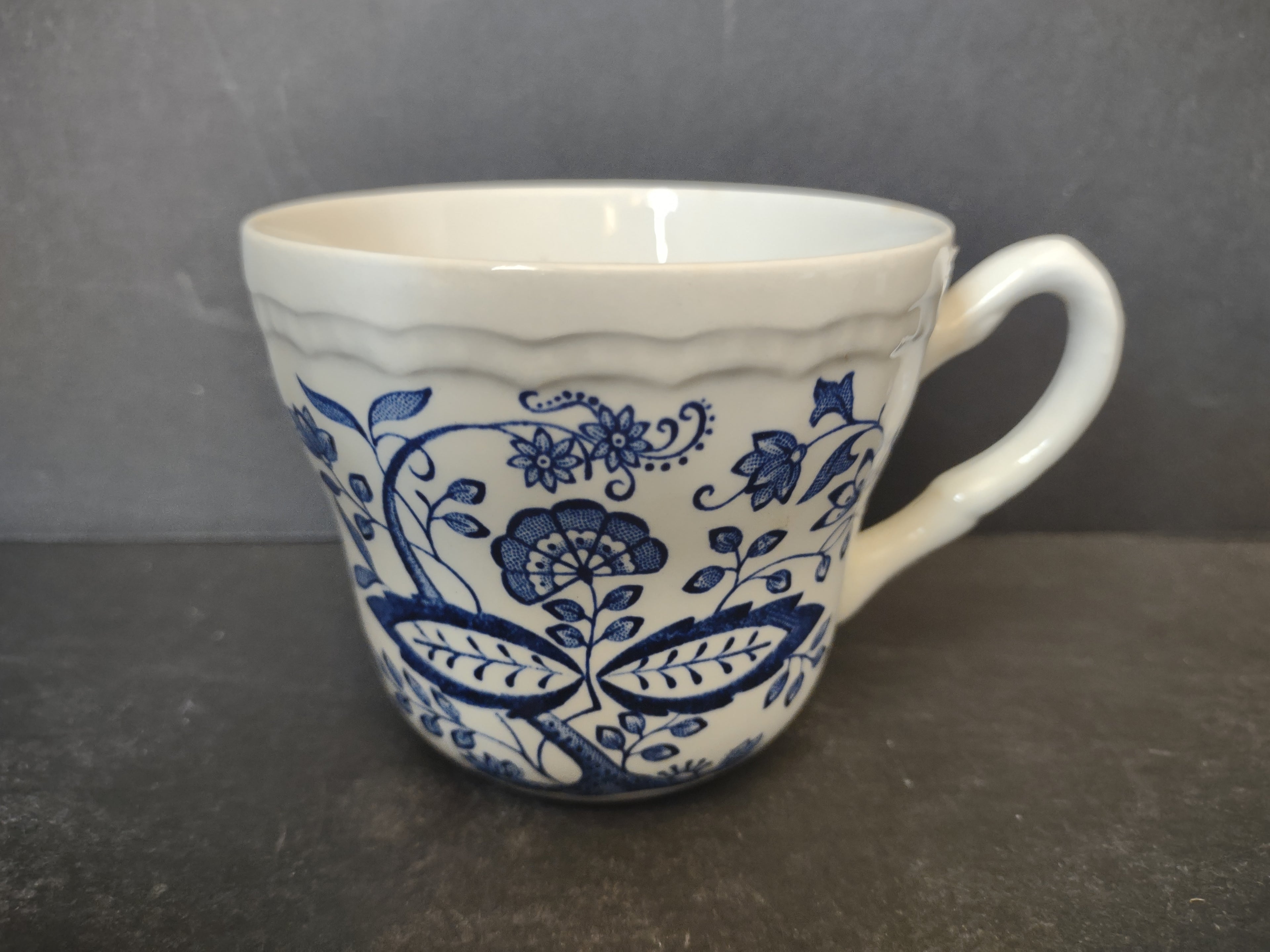 Vintage Blue White Onion Folk Floral Teacup Cobalt Scrolling Vine Embossed [6042]