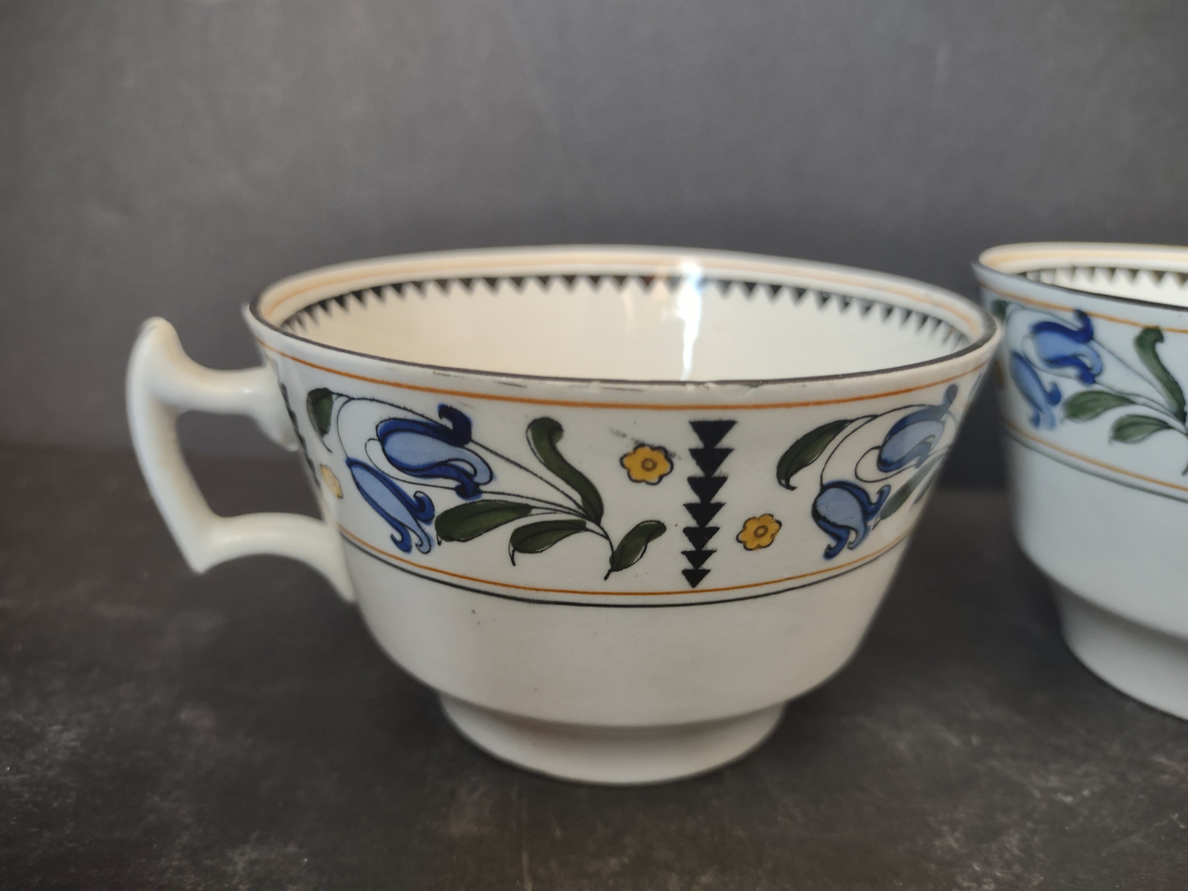 Vintage Wood & Sons Bluebell Blue Tulip Floral Teacups Set of 2 England [6040]
