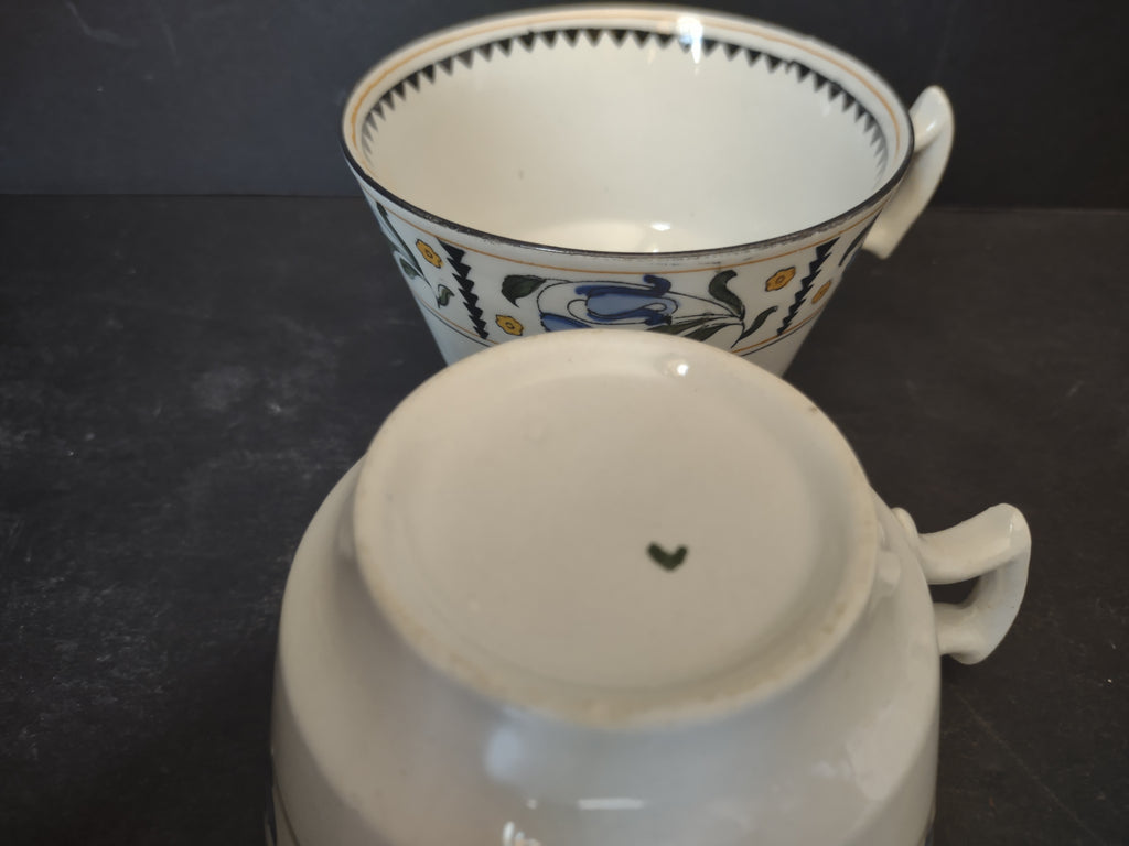 Vintage Wood & Sons Bluebell Blue Tulip Floral Teacups Set of 2 England [6040]