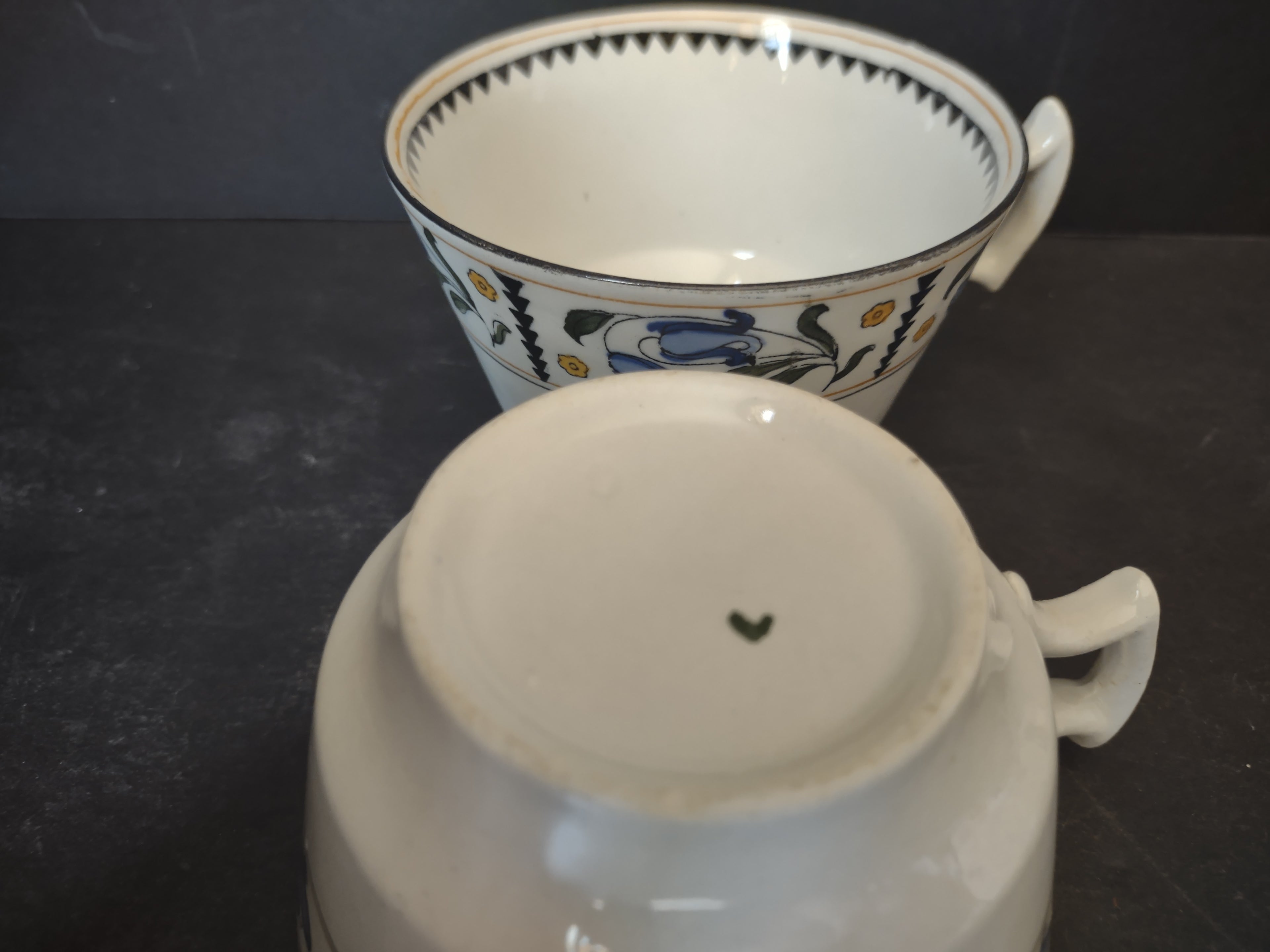 Vintage Wood & Sons Bluebell Blue Tulip Floral Teacups Set of 2 England [6040]