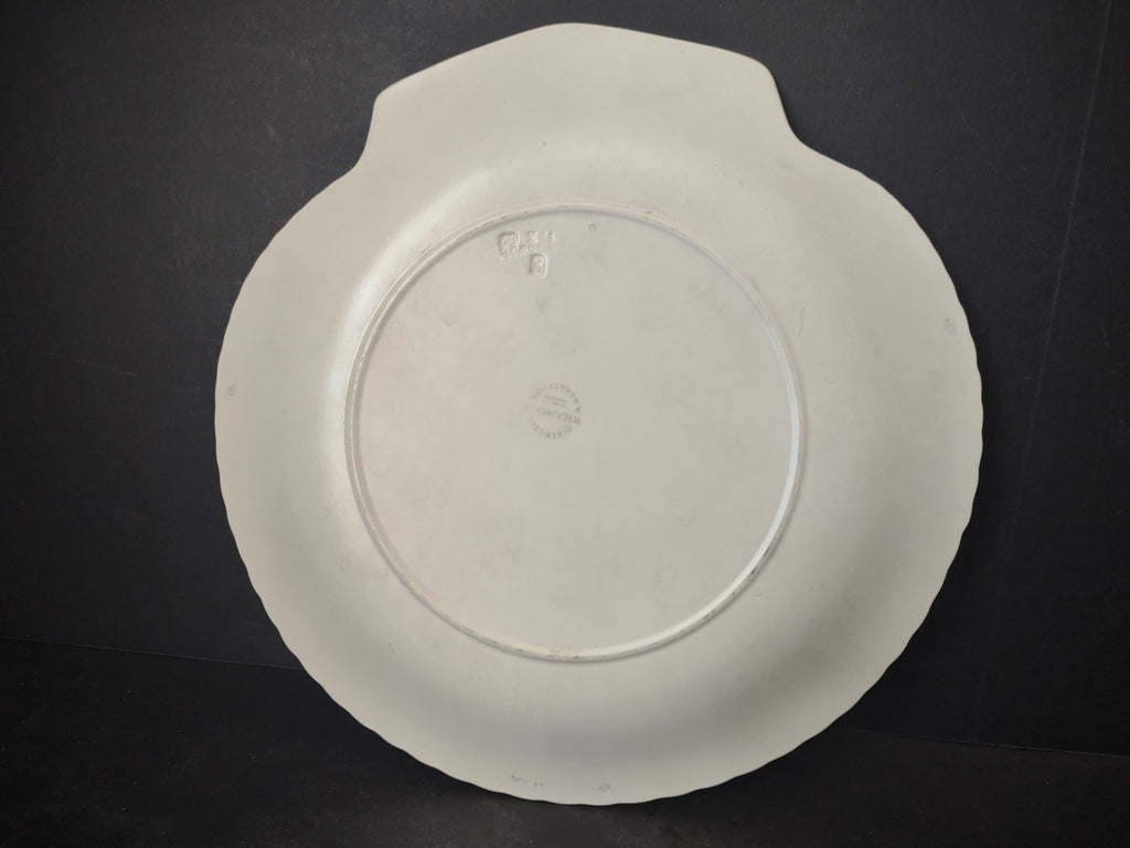 Vintage Wedgwood White Ceramic Scallop Shell Plate Dish 9 In [6037]