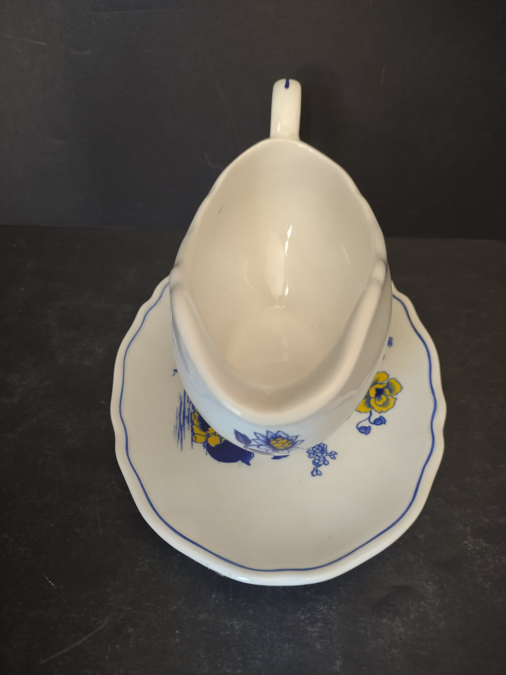 Vintage Enoch Wedgwood Surrey Blue Yellow Floral Gravy Boat Underplate [6035]