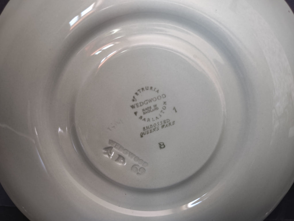 Vintage Wedgwood Embossed Queens Ware Grapevine Saucer Sage 6" [6033]