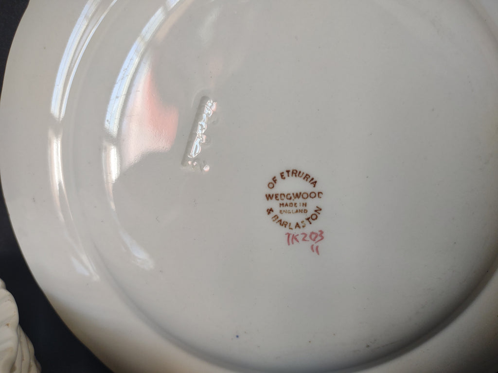 Vintage Wedgwood Etruria Barlaston TK203 Floral 6" Plates Set 8 [6031]