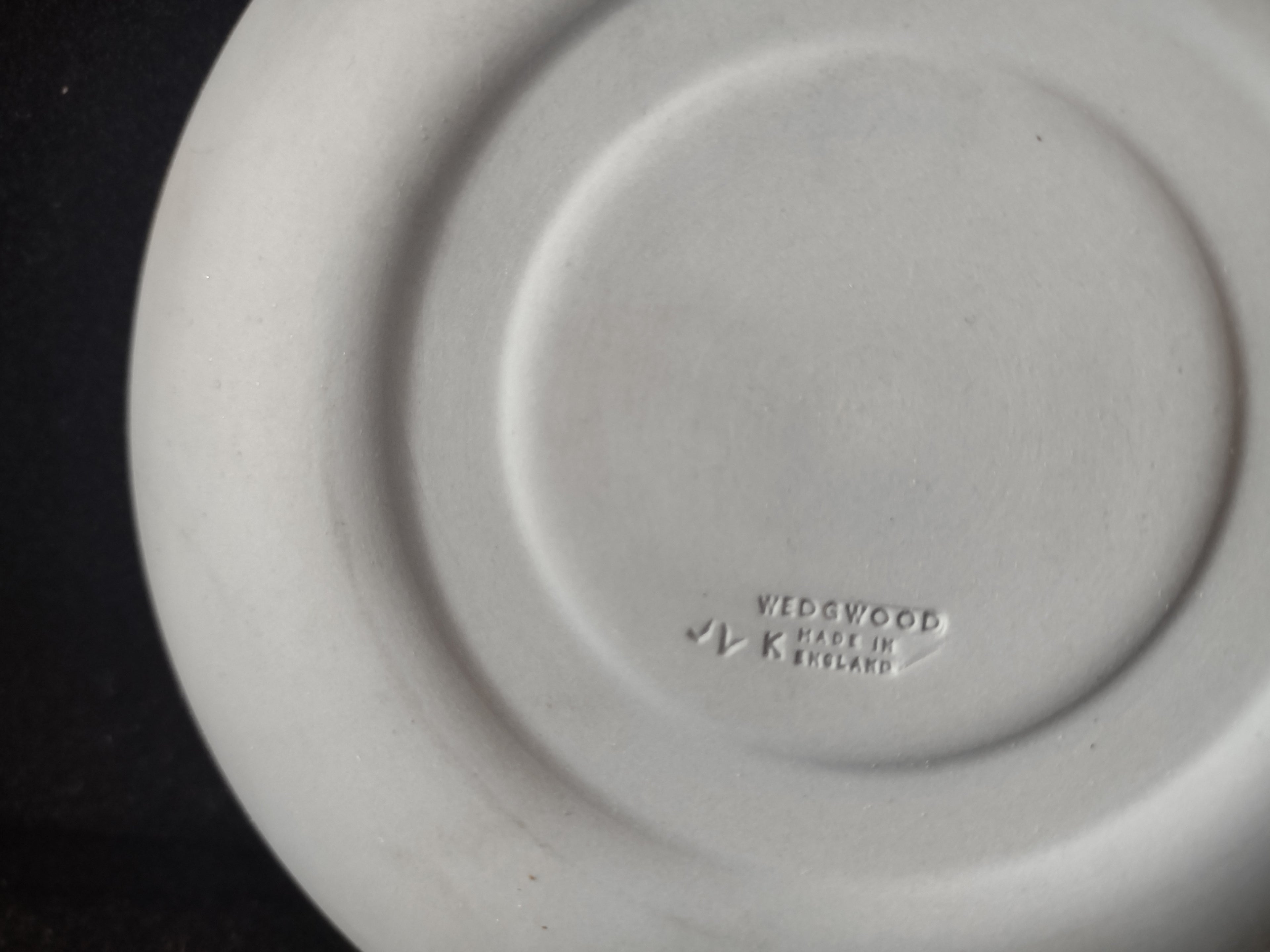 Vintage Wedgwood Blue Jasperware Saucer Holly Leaf Garland Made in England [6028]
