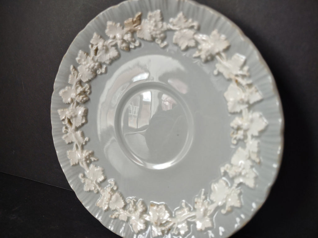 Vintage Wedgwood Queensware Embossed Grapevine Saucer Blue White [6092]