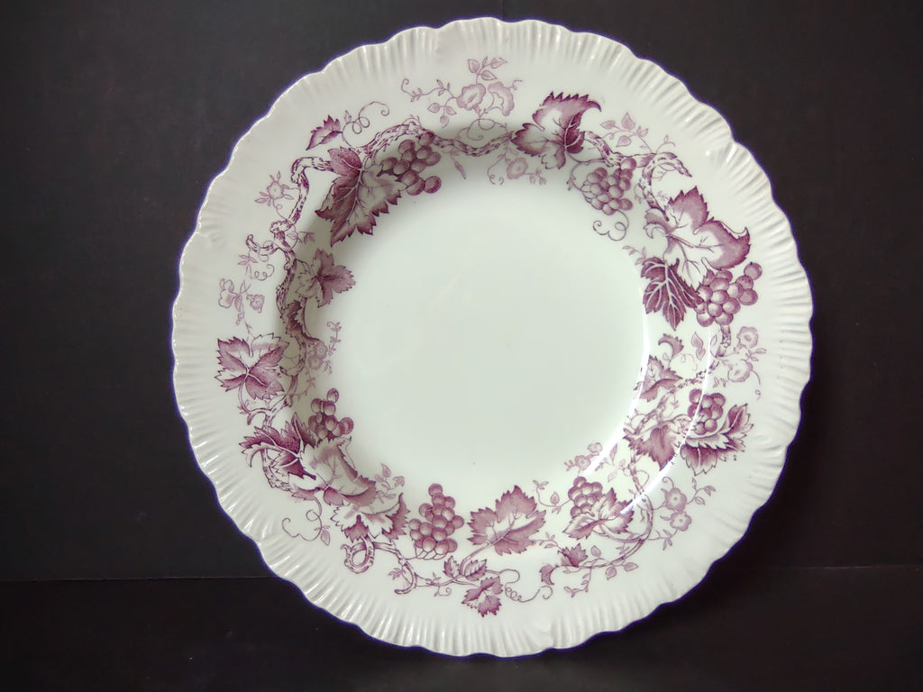 Vintage Wedgwood Old Vine Purple Transferware Scalloped Plate 9"CHIP [6091]