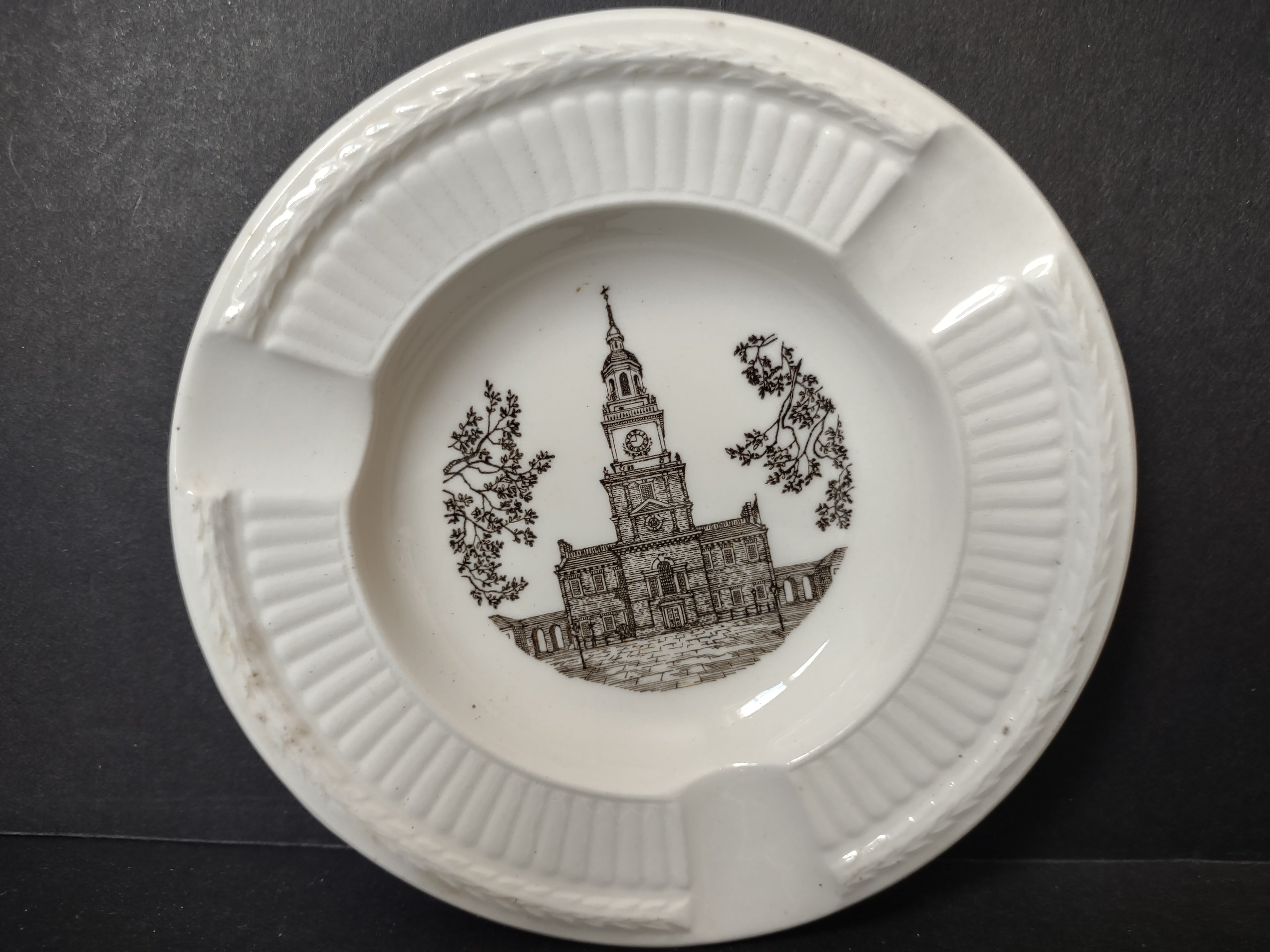 Vintage Wedgwood Independence Hall State House Brown Transferware Ashtray [6086]