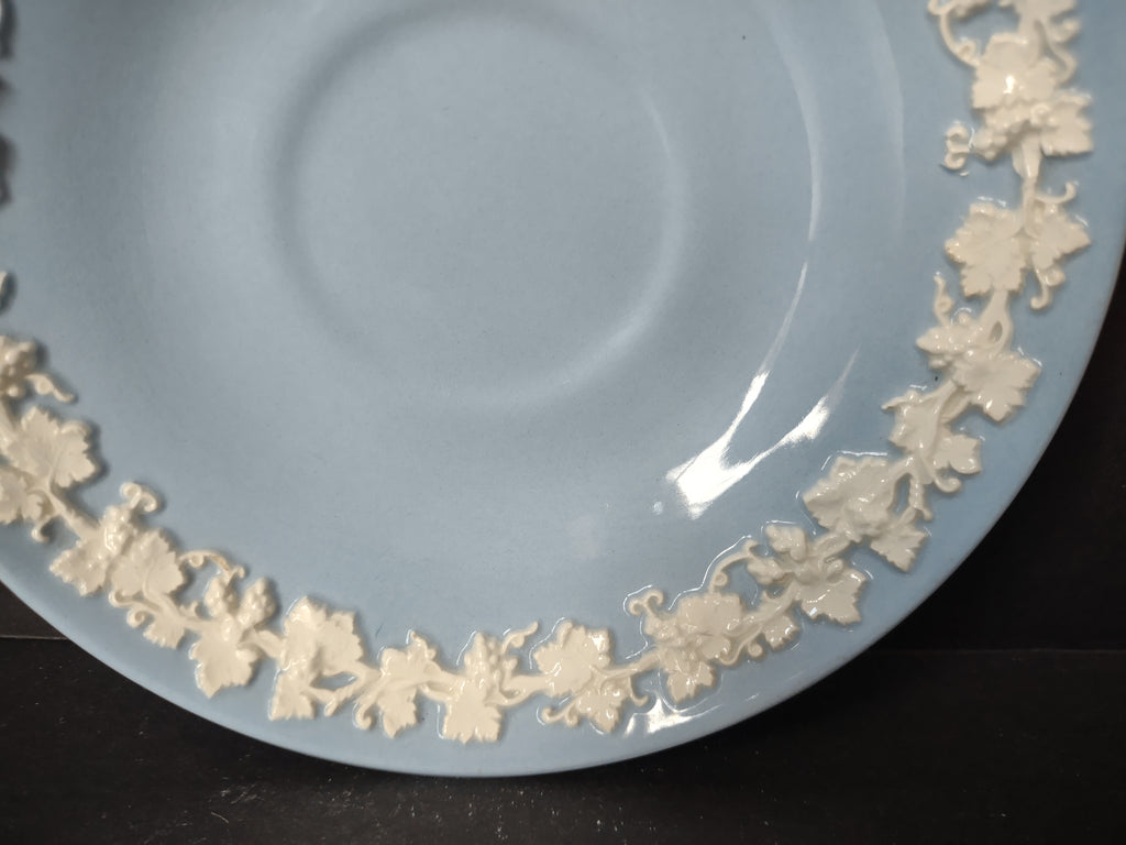 Vintage Wedgwood Embossed Queensware Blue Cream Grapevine Saucer Etruria [6074]