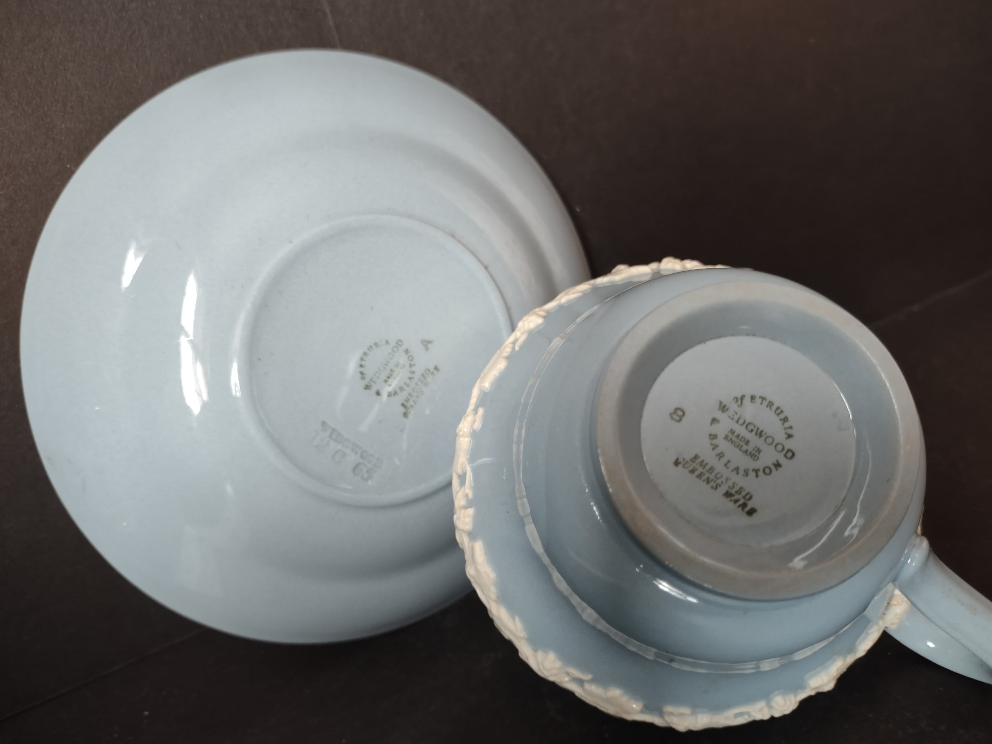 Vintage Wedgwood Embossed Queensware Blue Cup Saucer Set Grapevine [6068]
