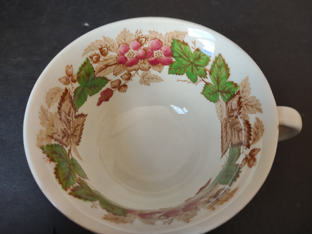 Vintage Wedgwood Wildbriar Teacup Etruria Barlaston England Floral [6061]