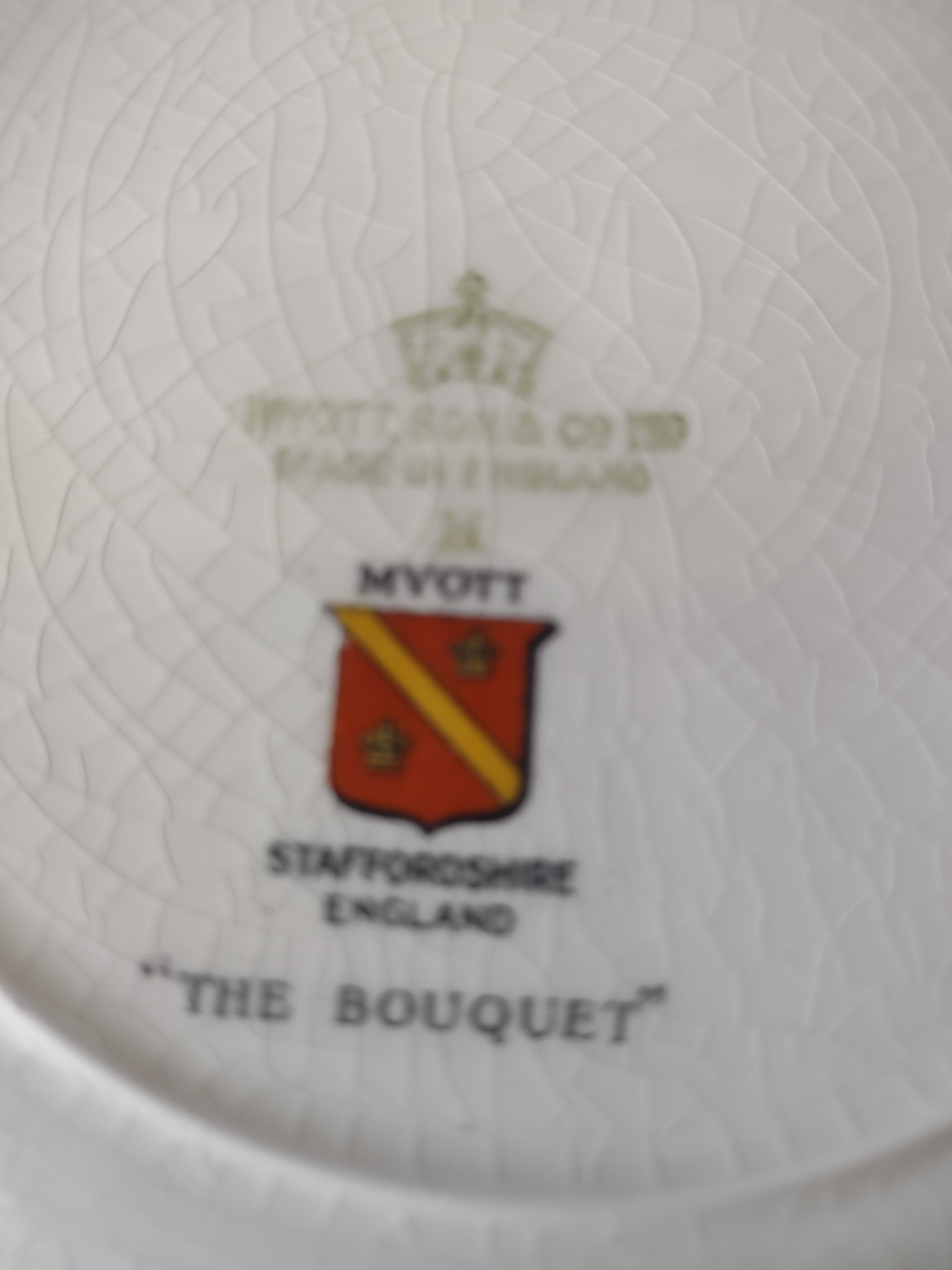 Vintage Myott The Bouquet Green Luncheon Plate Ironstone England [6096]