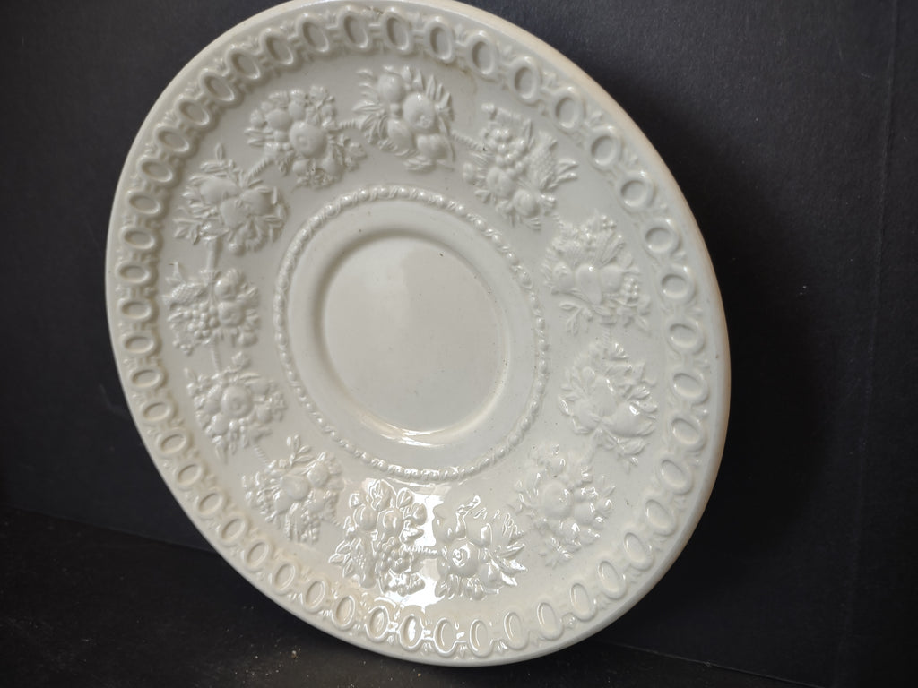 Vintage Wedgwood Wellesley Cream Embossed Floral Reticulated Saucer [6109]