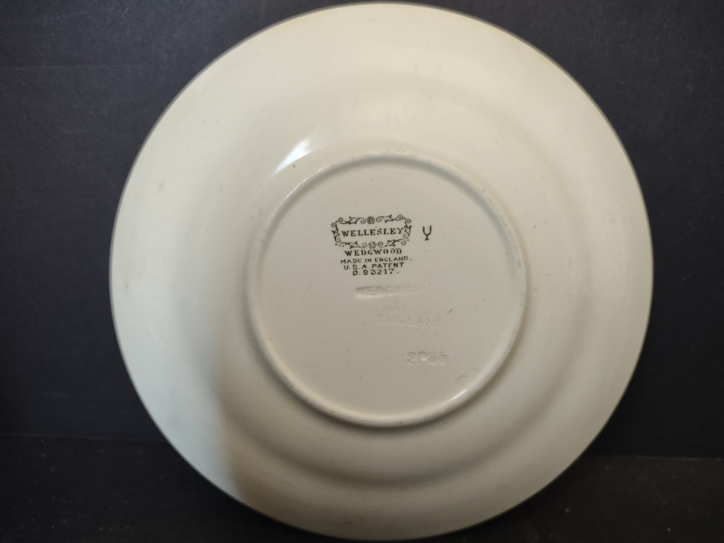 Vintage Wedgwood Wellesley Cream Embossed Floral Reticulated Saucer [6109]