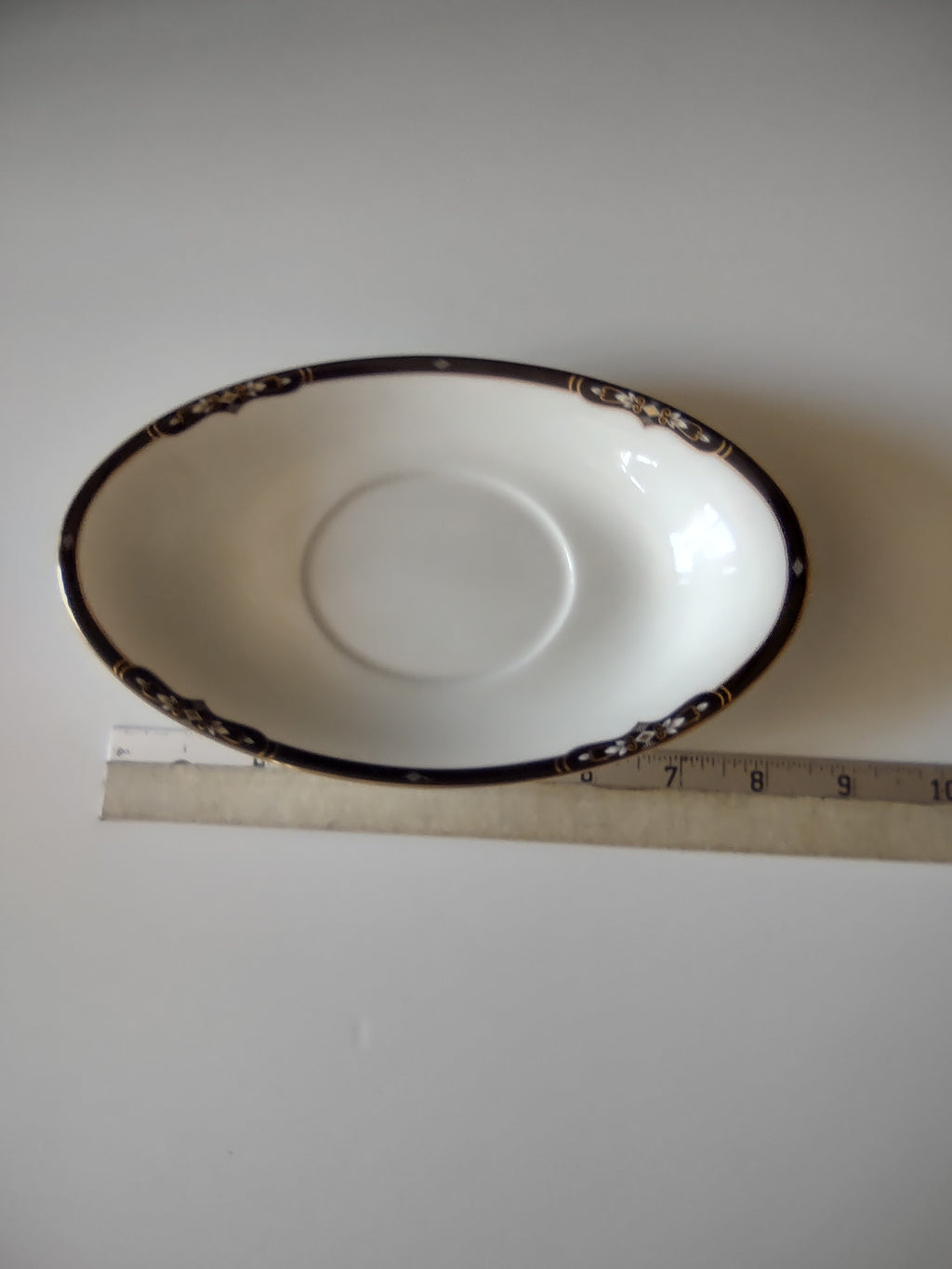 Vintage Wedgwood Preston Saucer Bone China Black Gold England [6123]