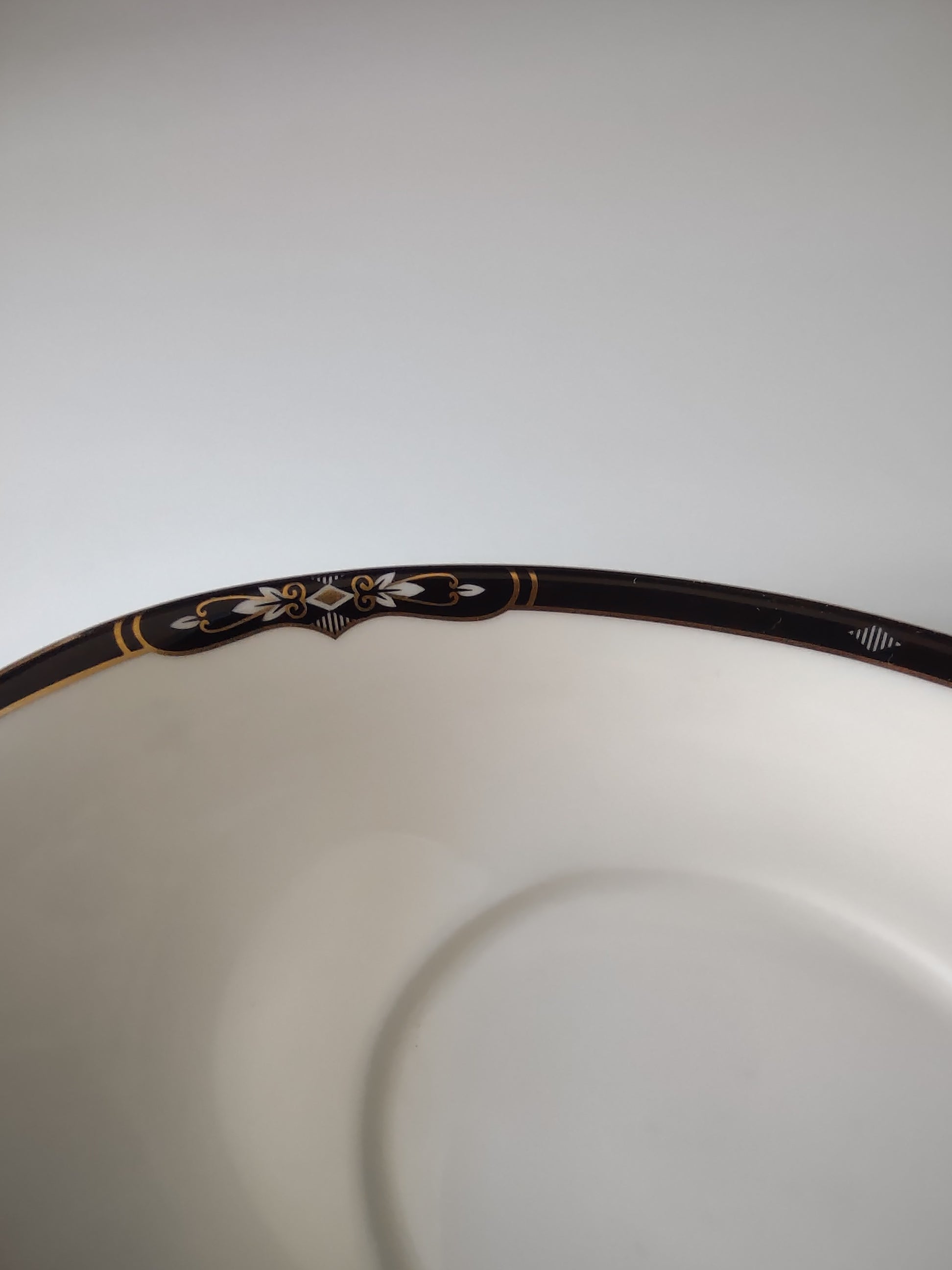 Vintage Wedgwood Preston Saucer Bone China Black Gold England [6123]
