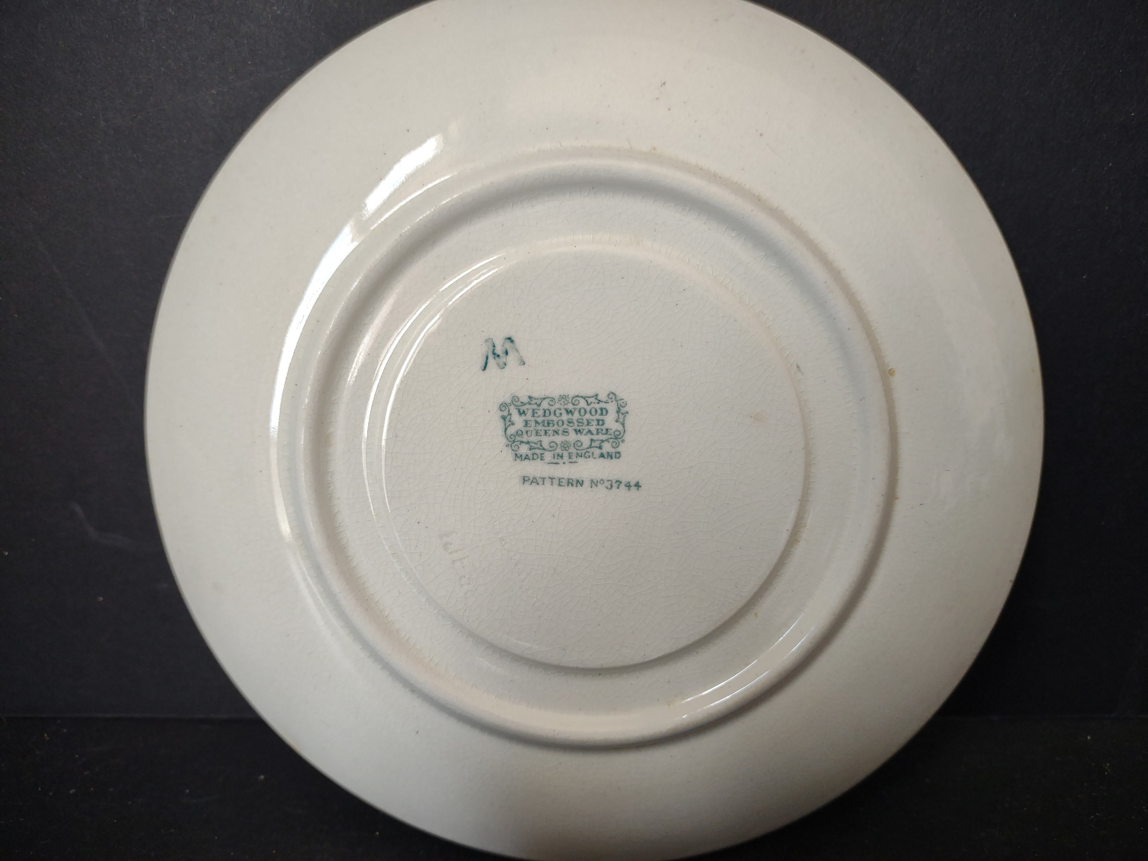 Vintage Wedgwood Embossed Queens Ware Cottagecore Saucer [6170]