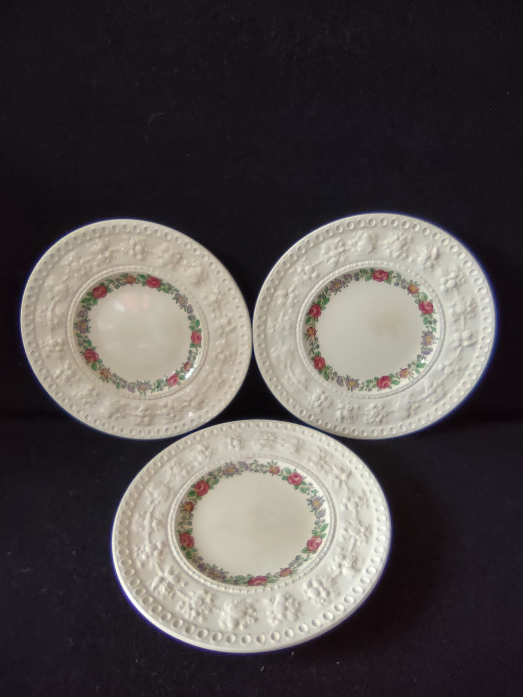 Vintage Wedgwood Balmoral Wellesley Dessert Plates England Set of 3 [6125]