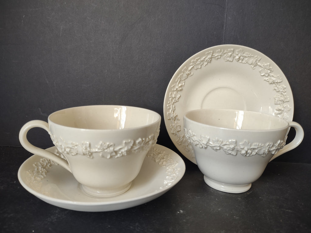Vintage Wedgwood Etruria England Embossed Grapevine Cup Saucer Set of 2 [6168]