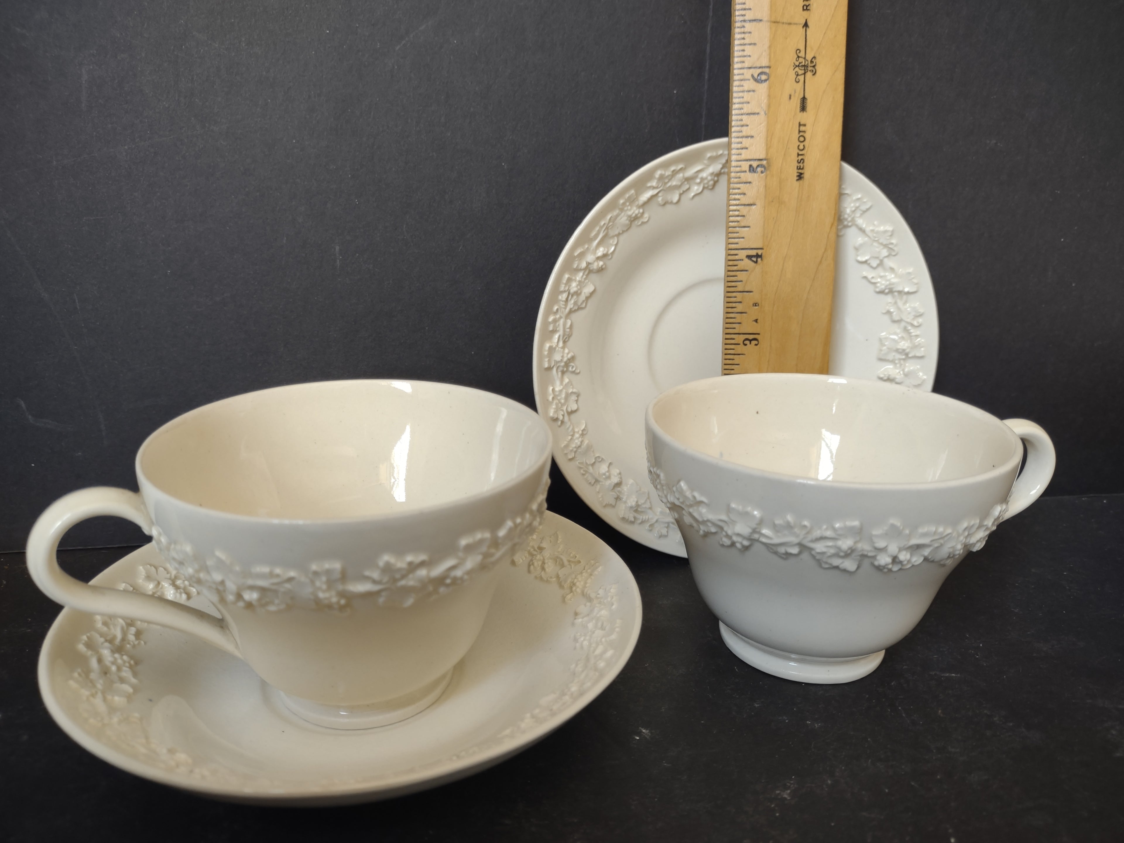 Vintage Wedgwood Etruria England Embossed Grapevine Cup Saucer Set of 2 [6168]