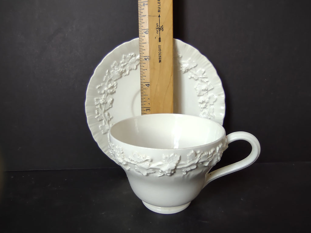 Vintage Wedgwood Etruria Arlas White Embossed Cup Saucer Set England [6166]